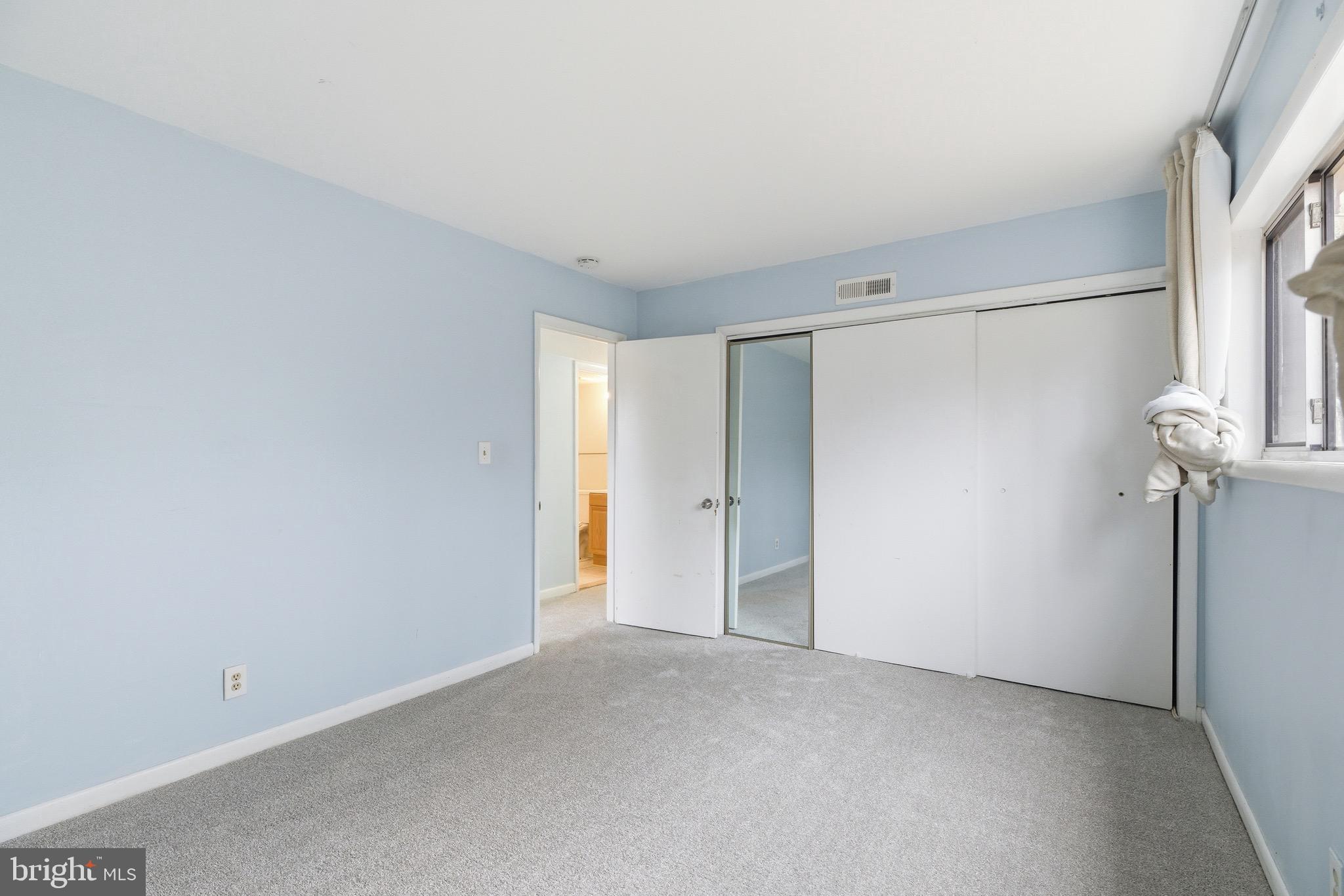 FAIRFAX HERITAGE - Residential