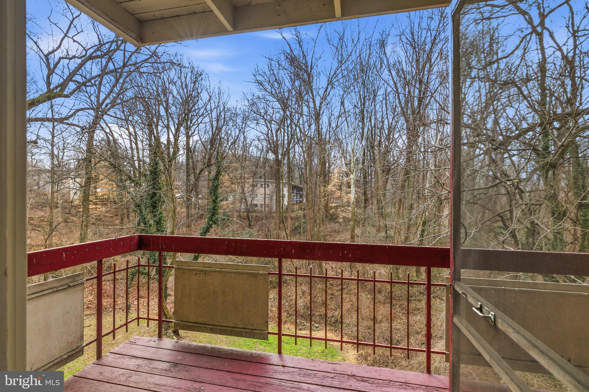 FAIRFAX HERITAGE - Residential