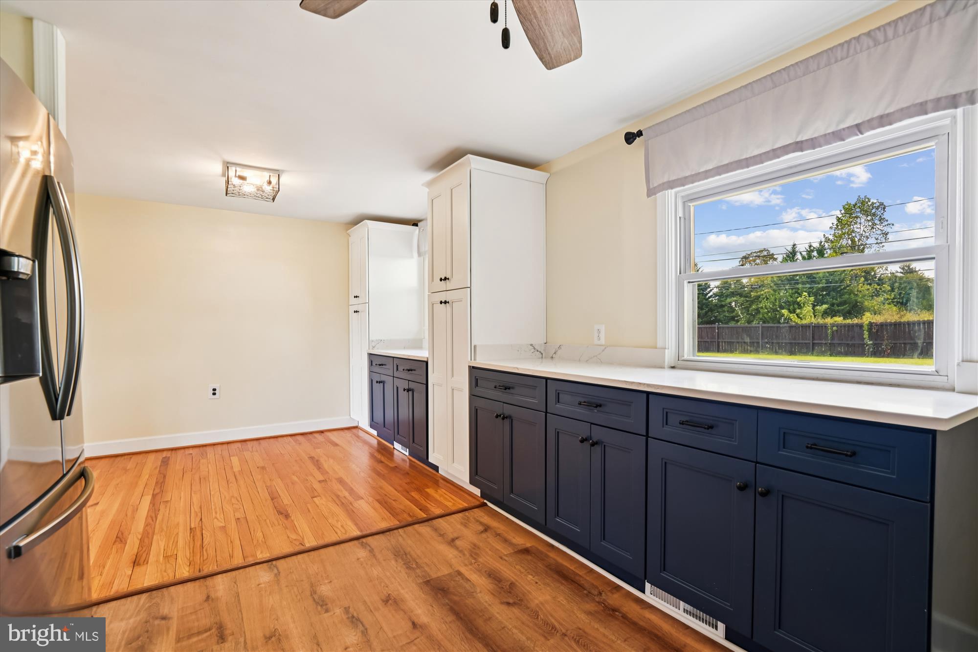 COLONIAL ACRES - Residential