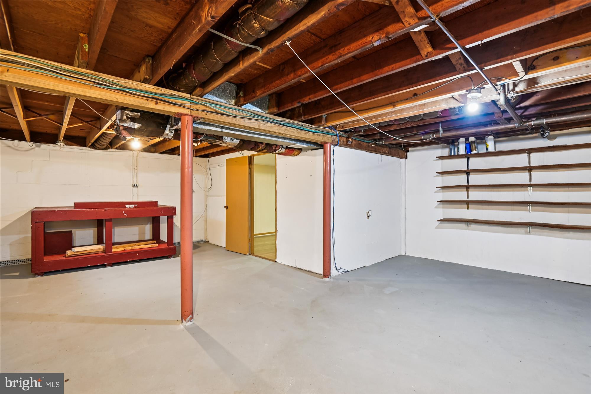 COLONIAL ACRES - Residential