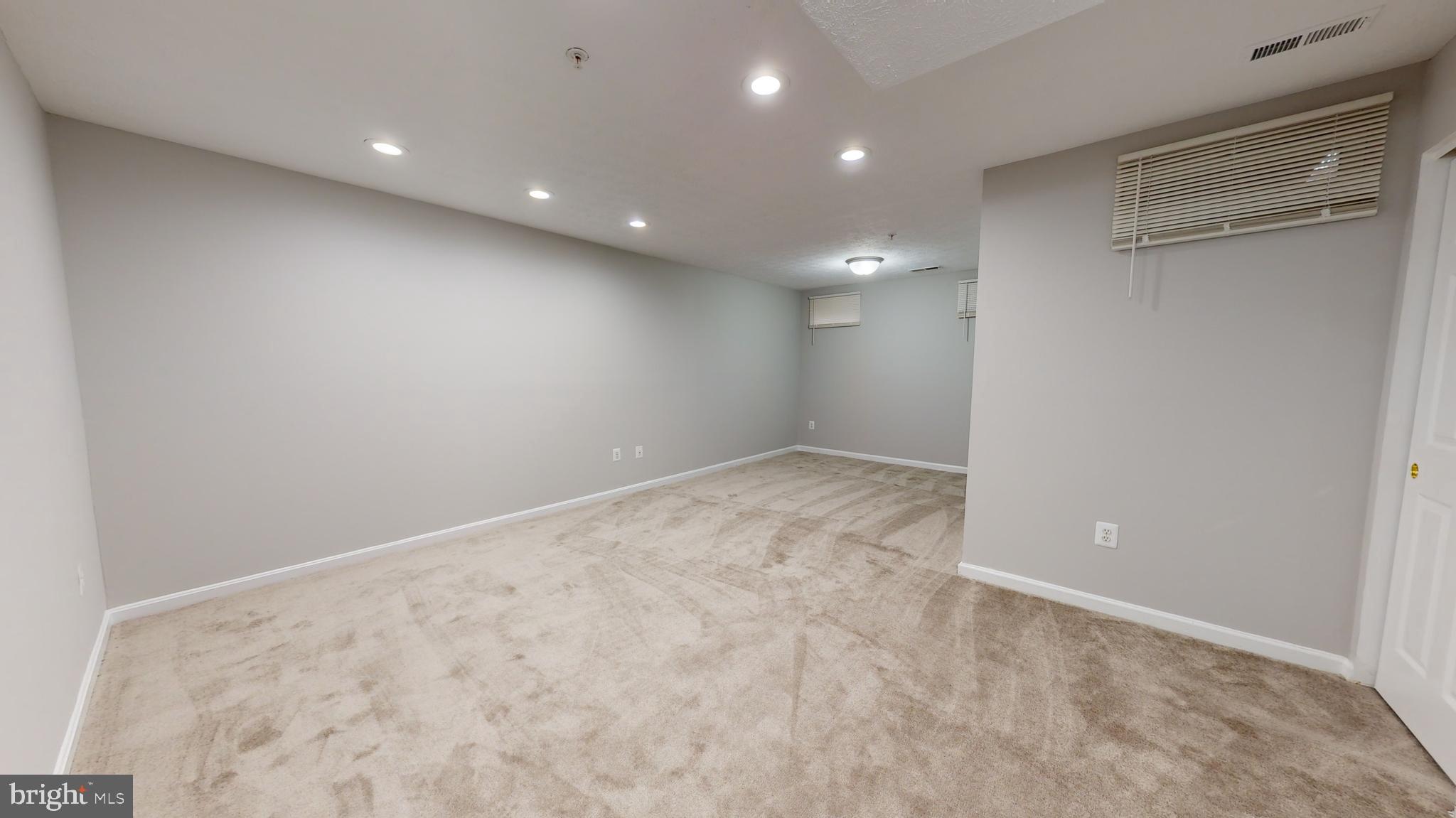 NEW TOWN - Residential