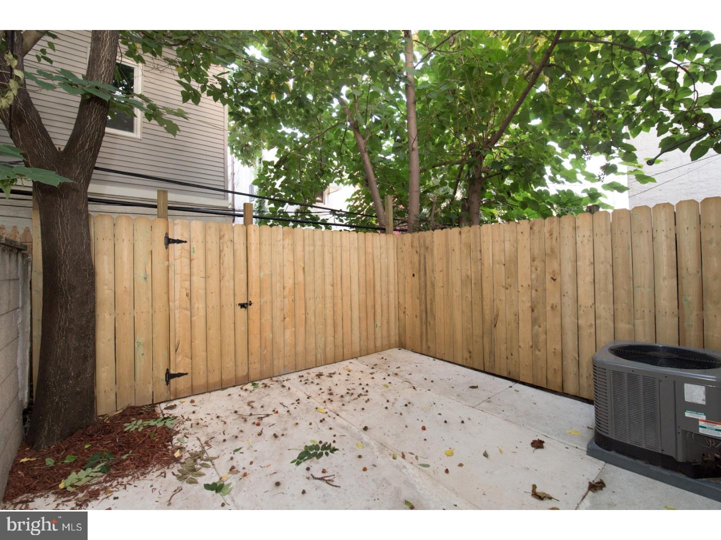 POINT BREEZE - Residential