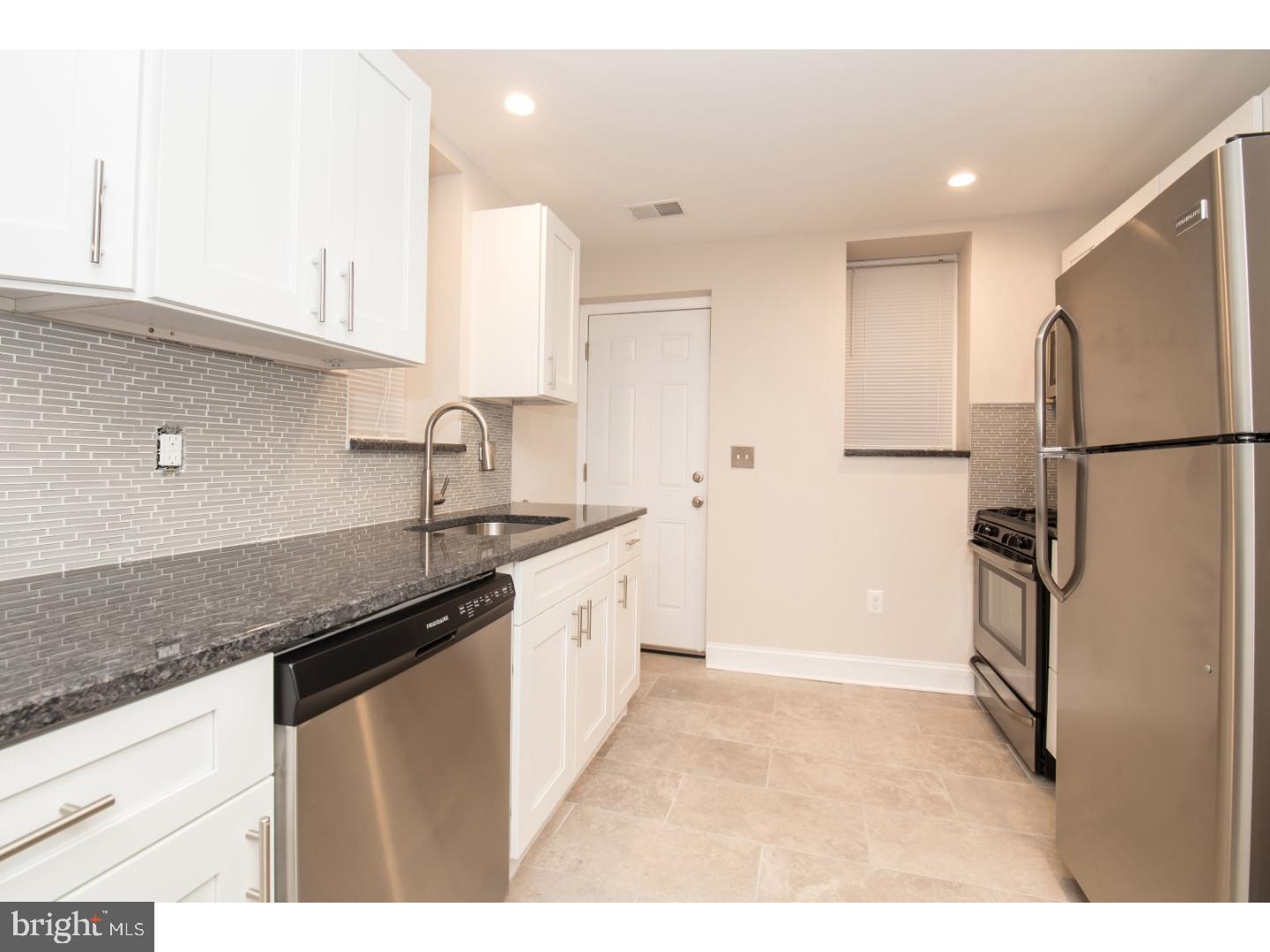 POINT BREEZE - Residential