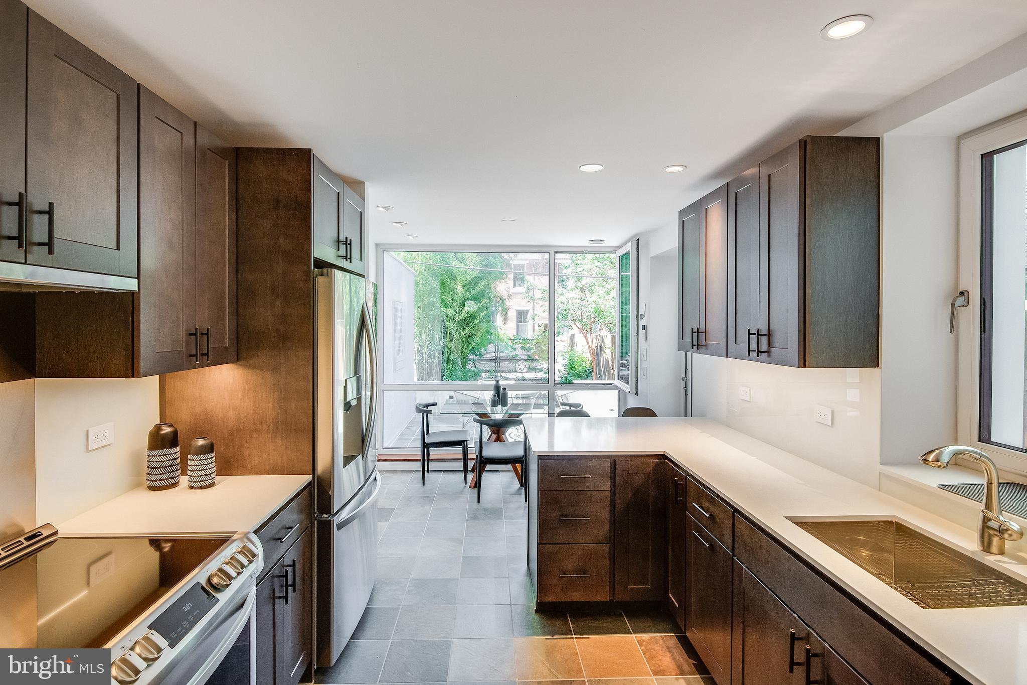 GRADUATE HOSPITAL - Residential