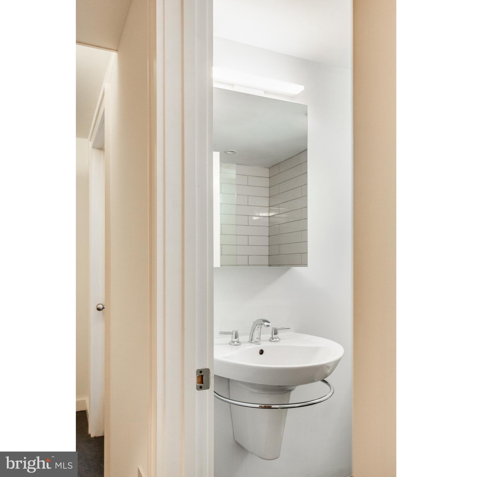 GRADUATE HOSPITAL - Residential