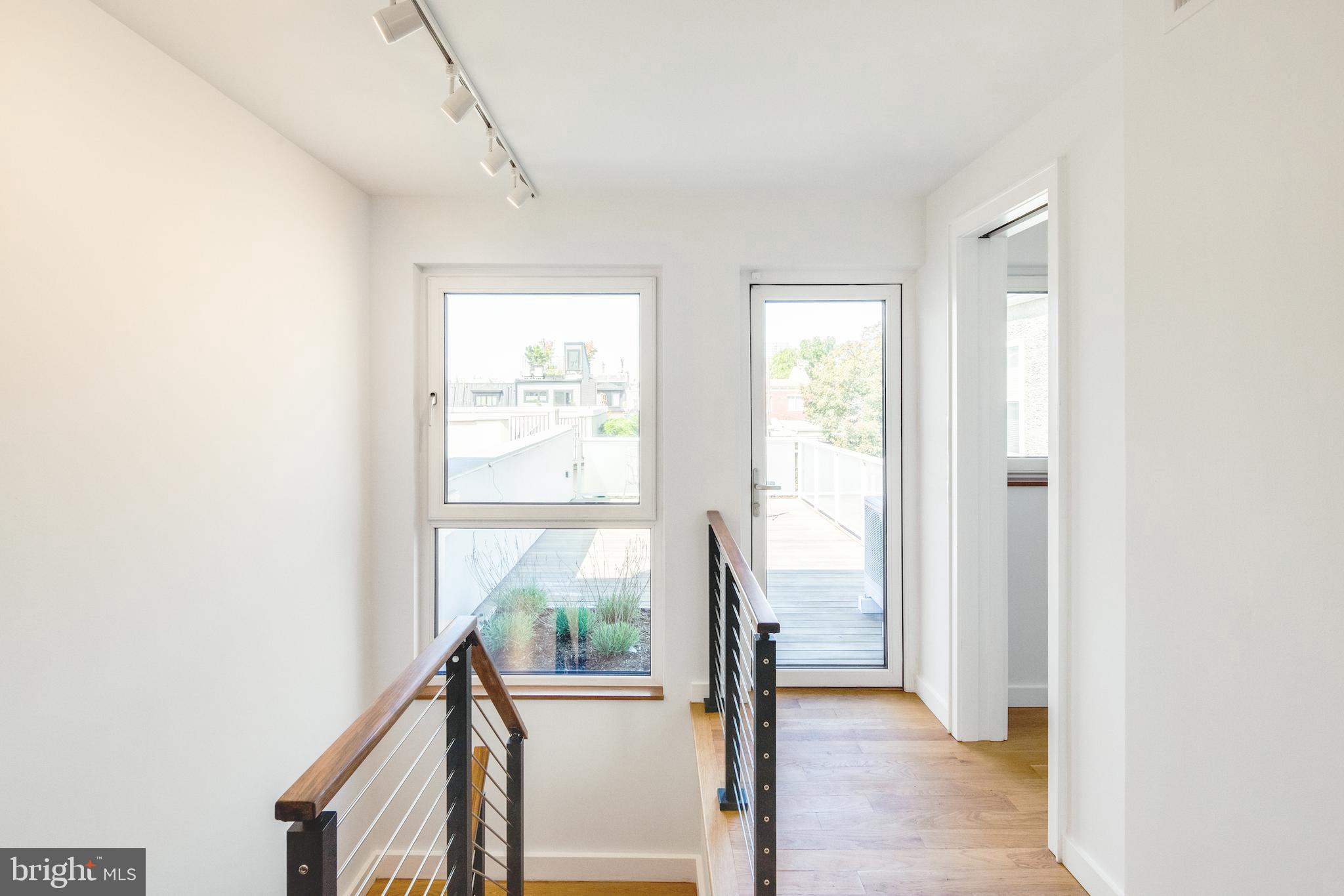 GRADUATE HOSPITAL - Residential