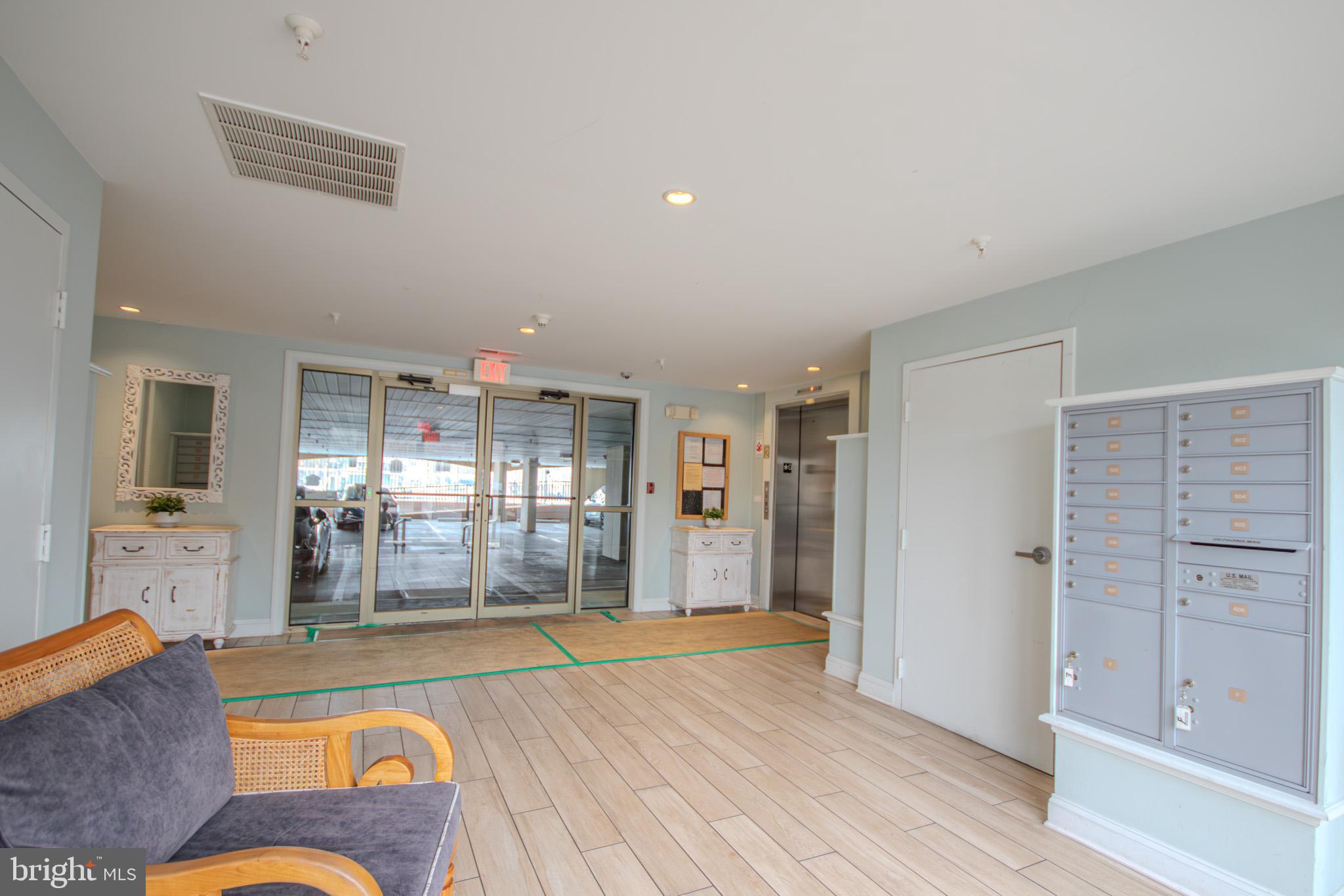 530 RIVERSIDE DRIVE 405