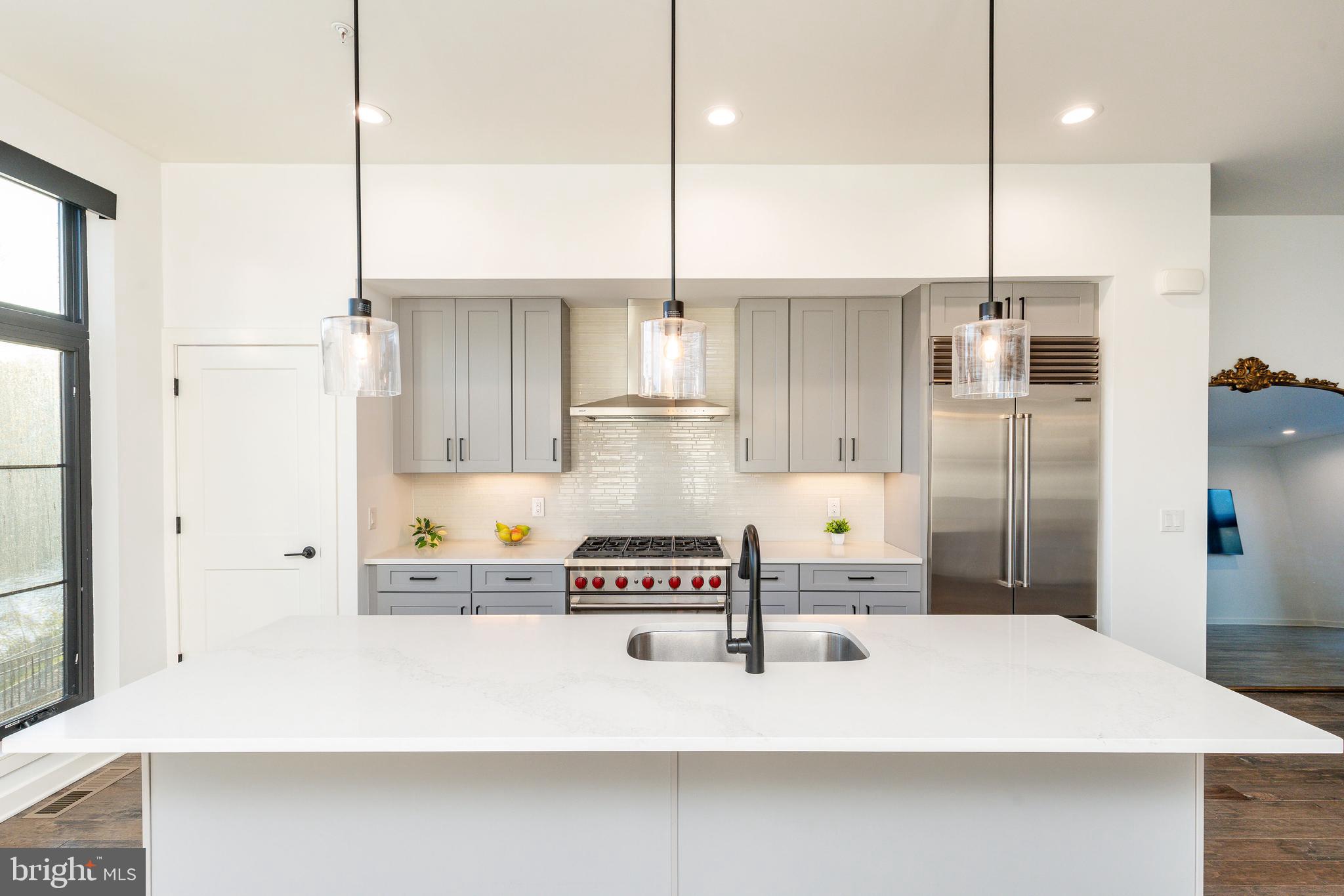 THE LOCKS - Residential