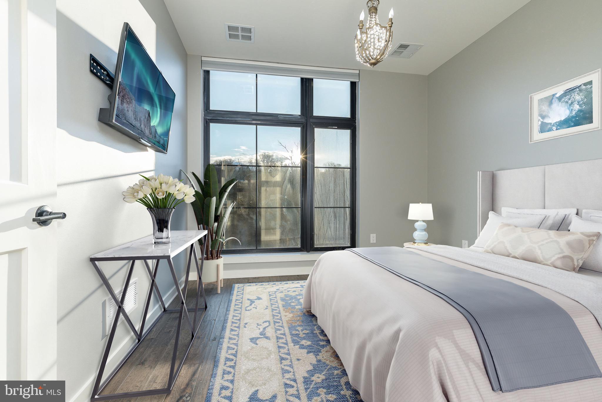 THE LOCKS - Residential