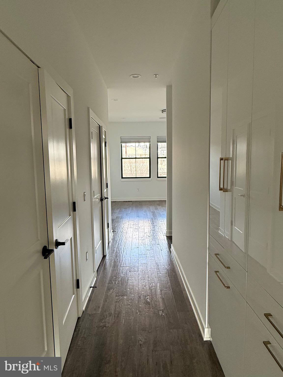 THE LOCKS - Residential