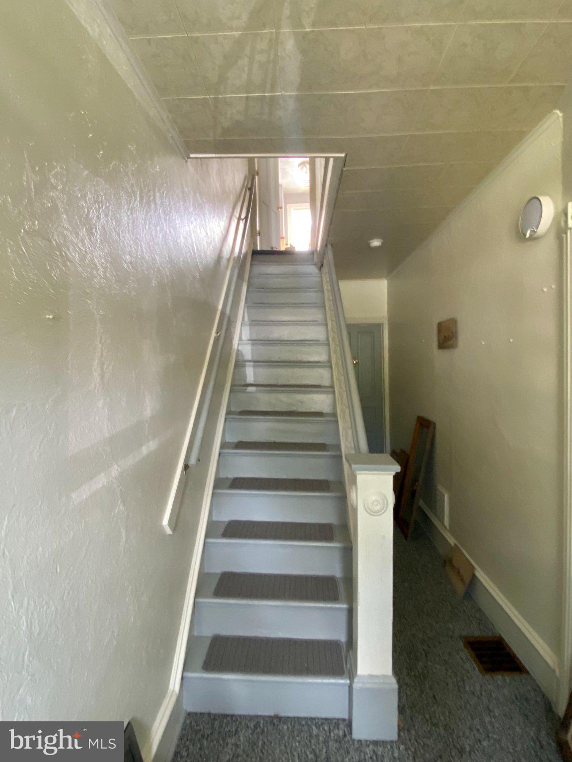 806 LINWOOD AVENUE