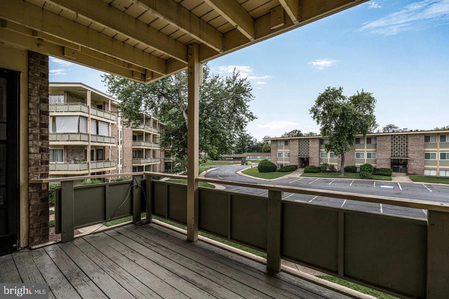 7316 DONNELL PLACE B2