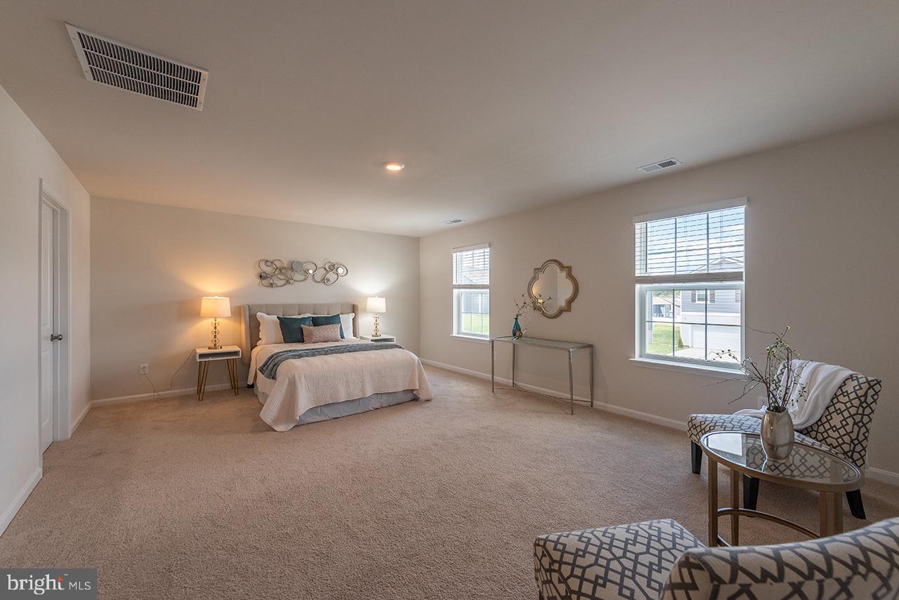 WEST WIND - Residential