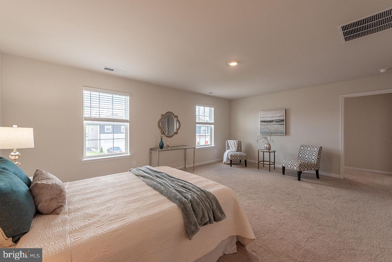 WEST WIND - Residential