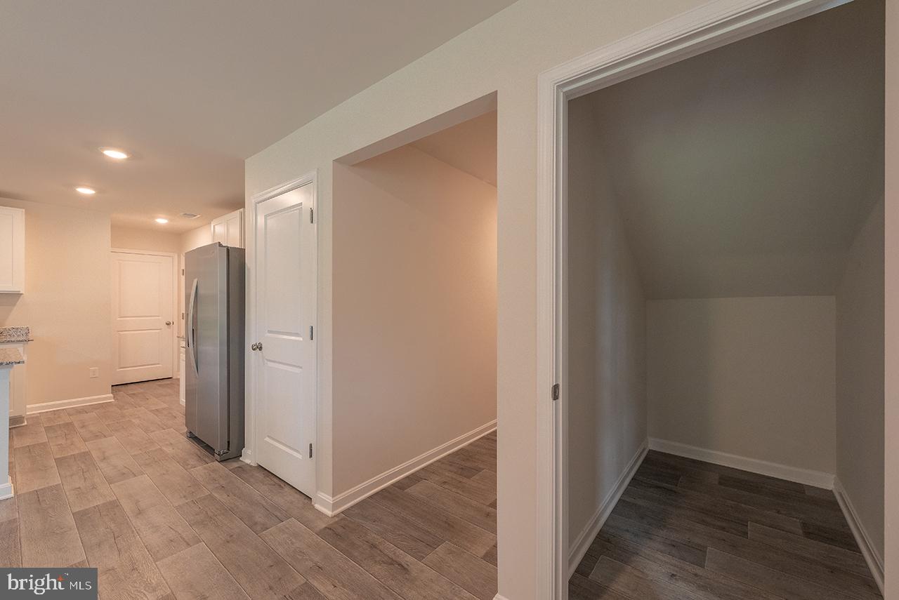 WEST WIND - Residential