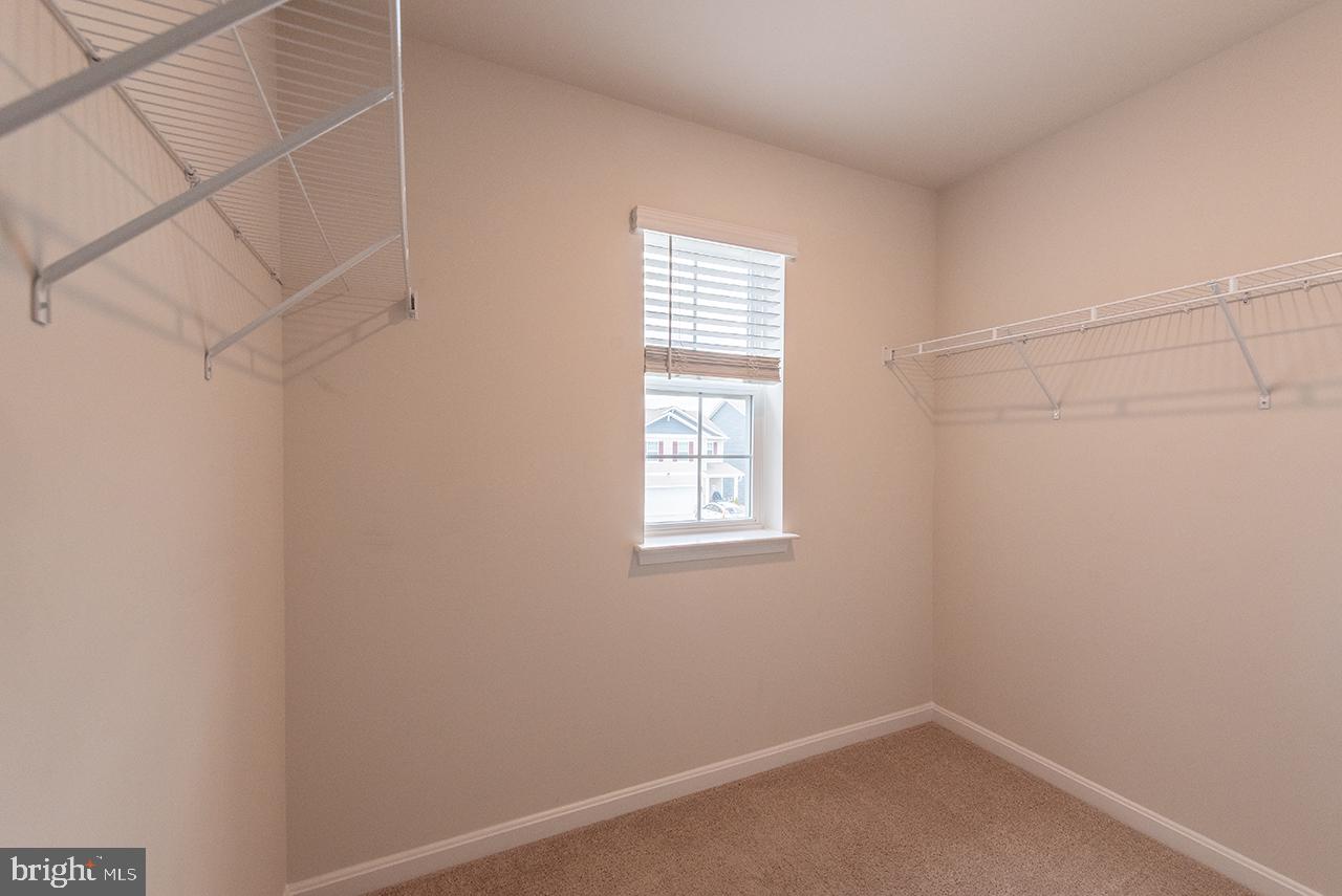 WEST WIND - Residential