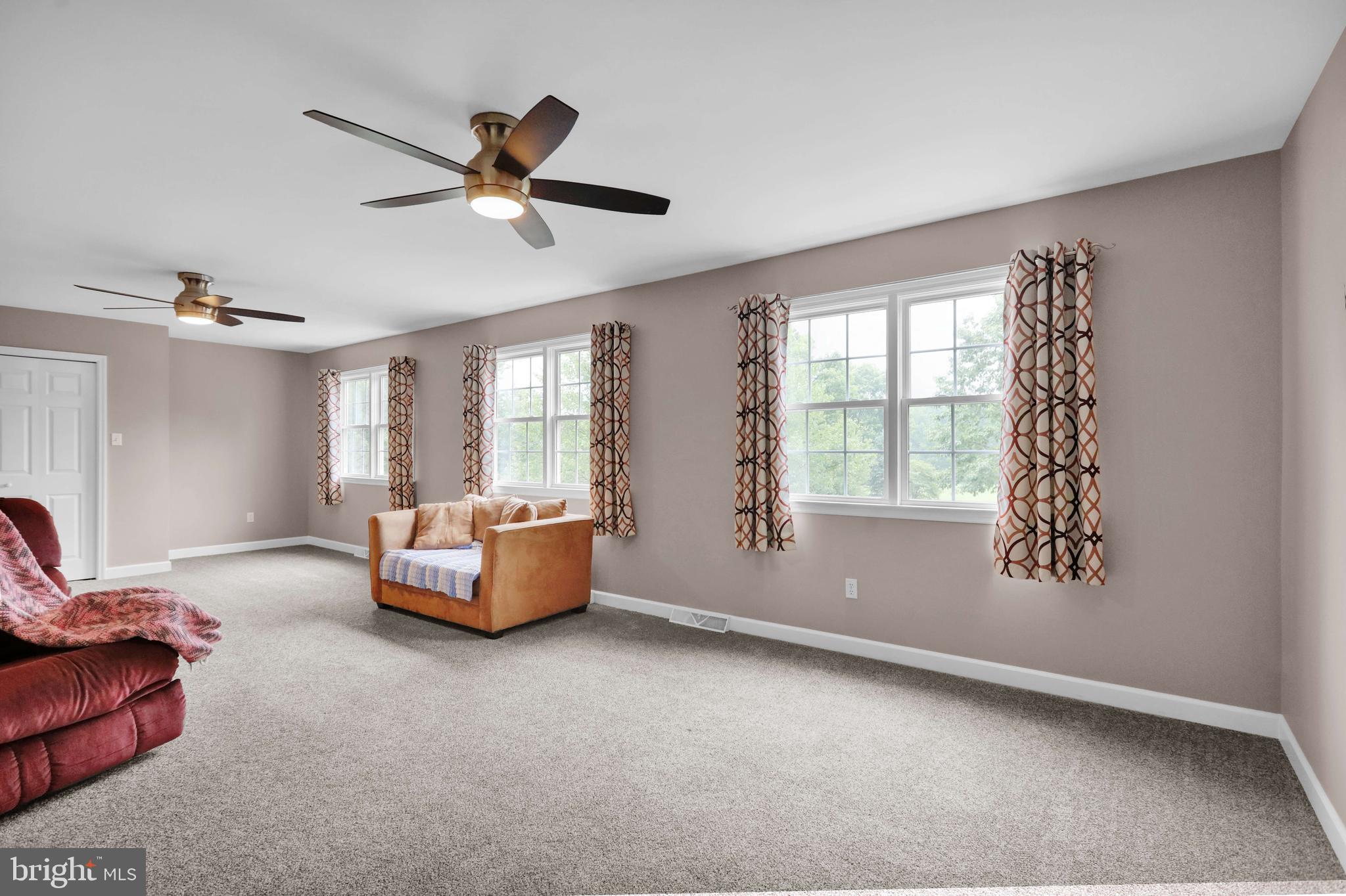 GREEN VALLEY ESTAT - Residential