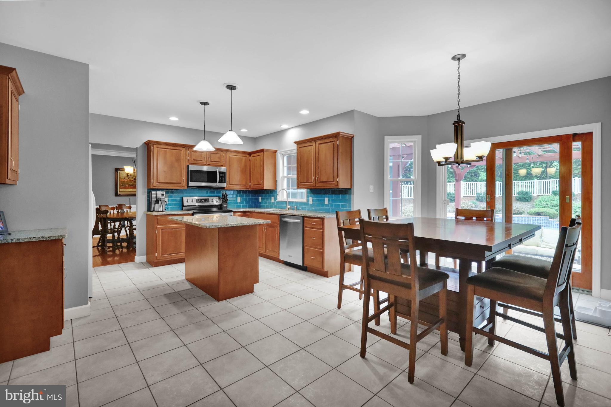 GREEN VALLEY ESTAT - Residential