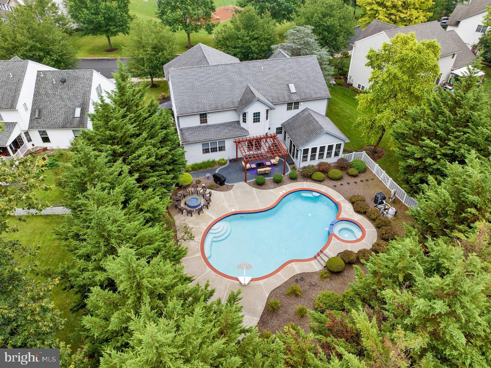 GREEN VALLEY ESTAT - Residential