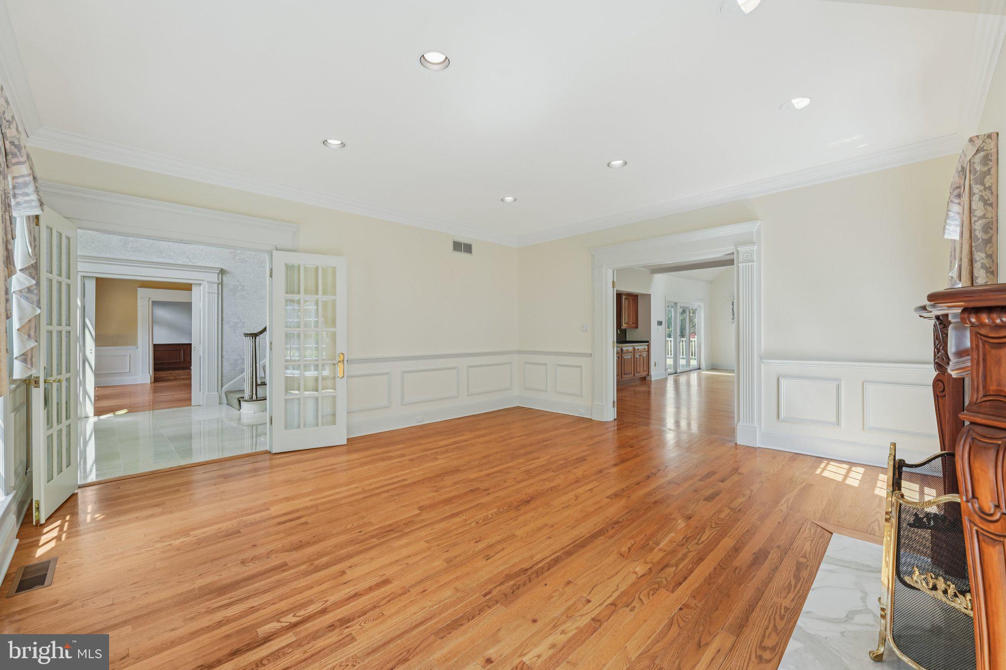 RED FOX FARMS - Residential