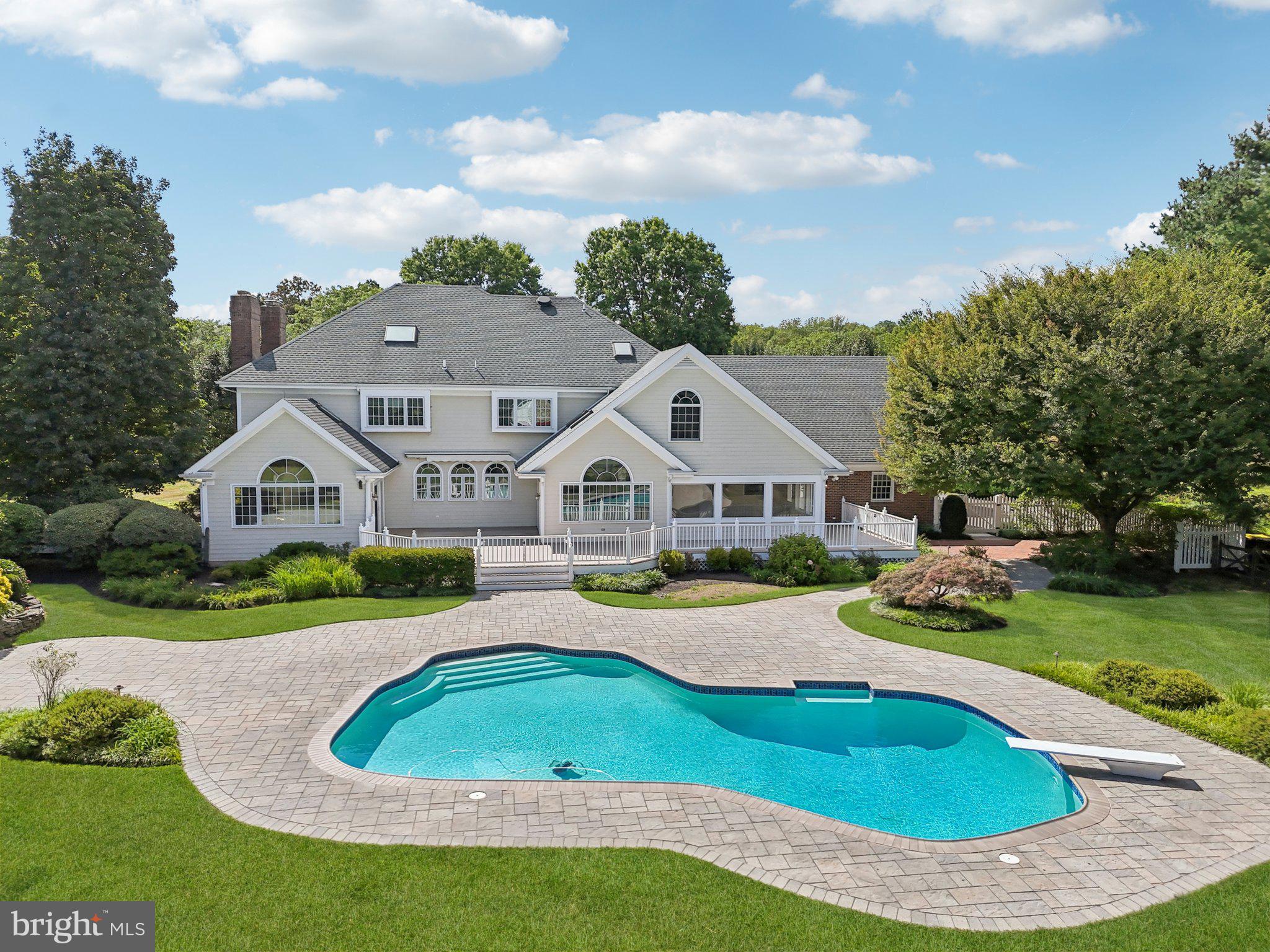 RED FOX FARMS - Residential