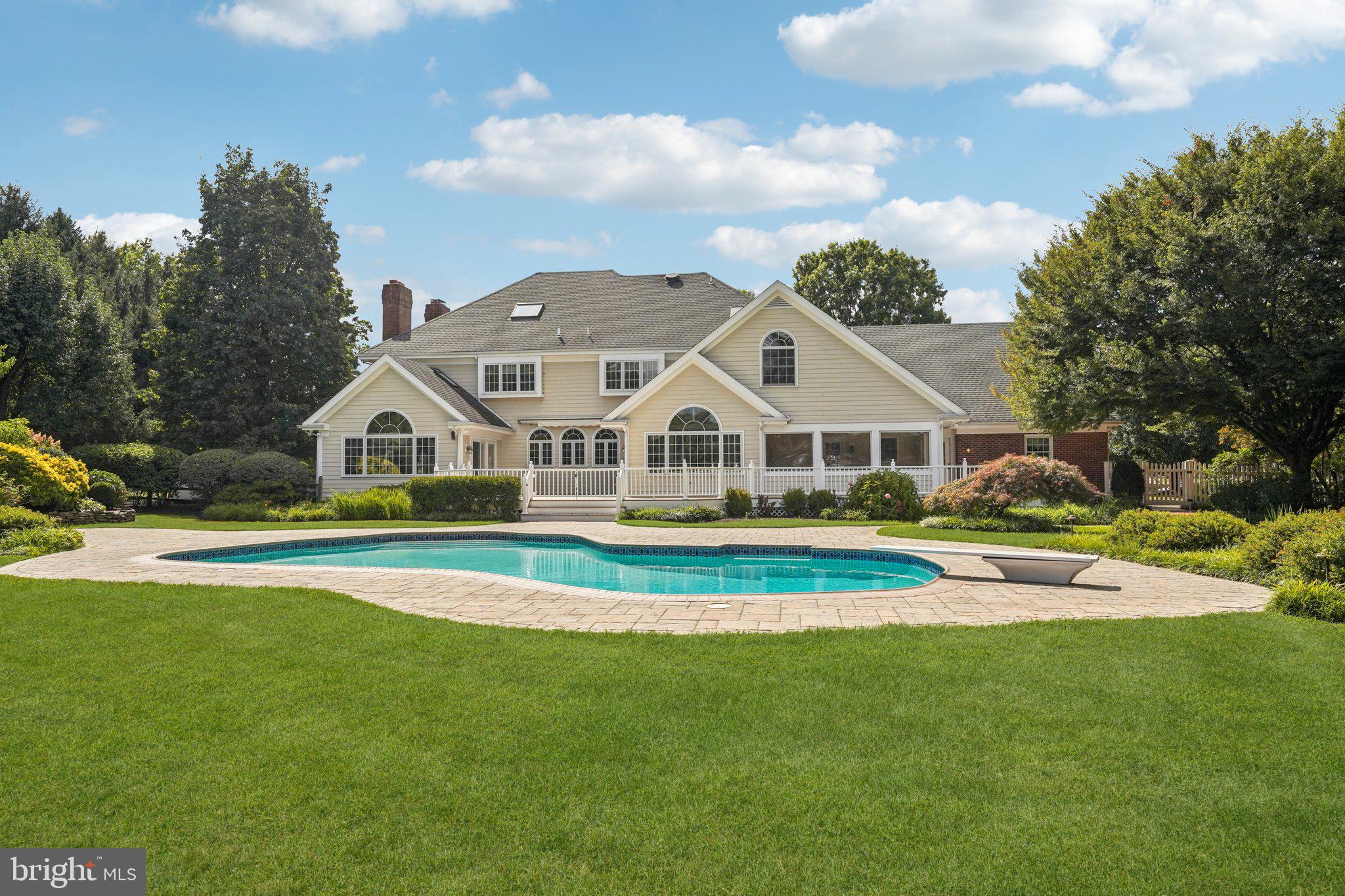 RED FOX FARMS - Residential