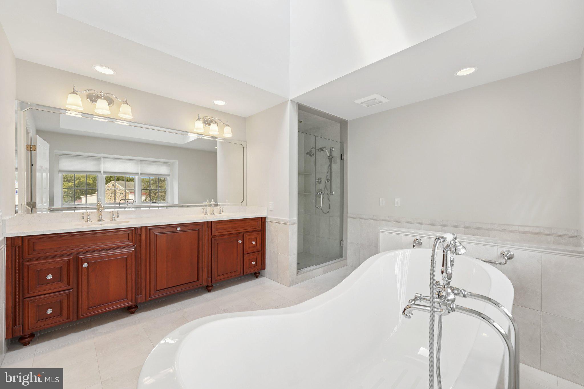 RED FOX FARMS - Residential