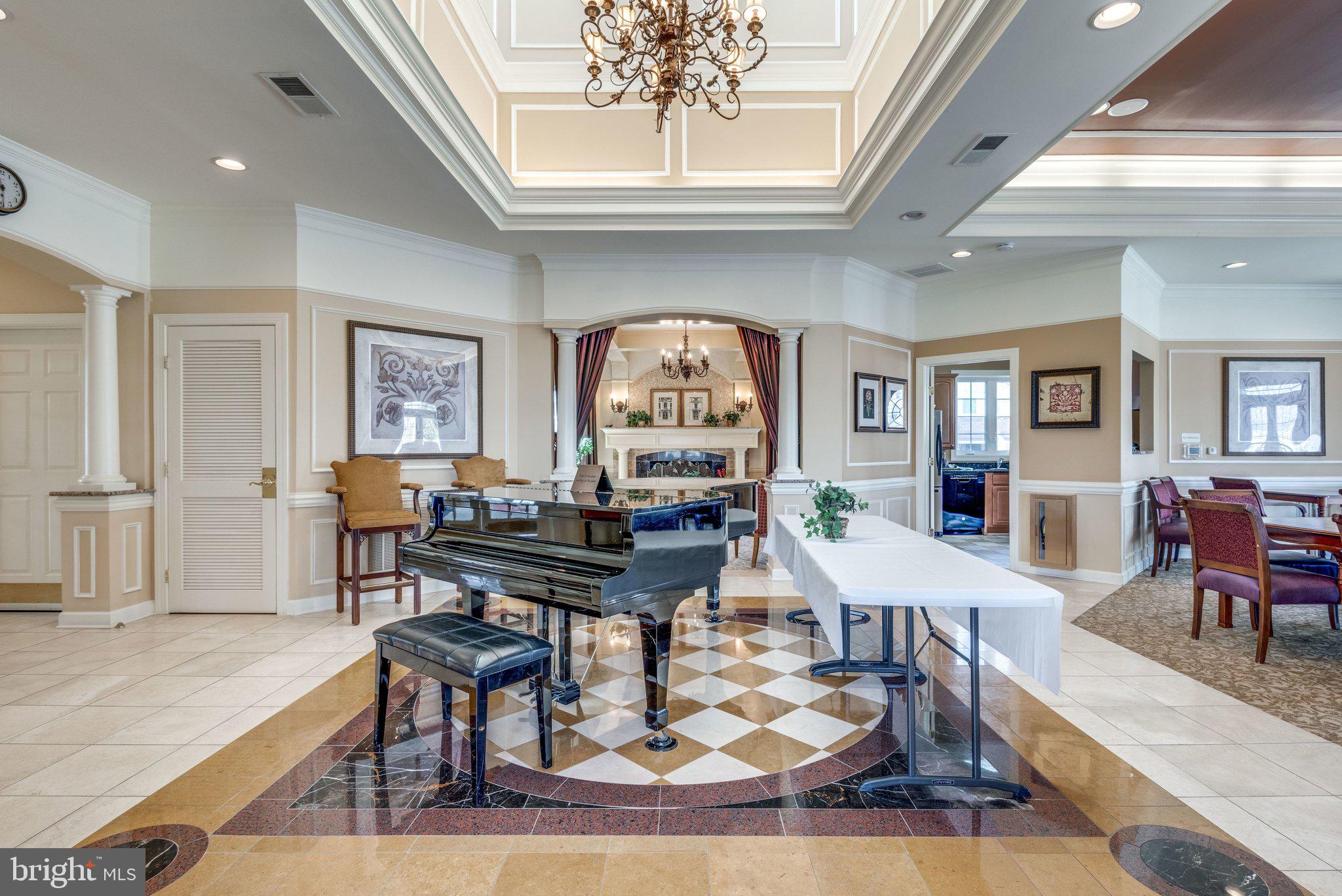 ASHBURN VILLAGE - Residential