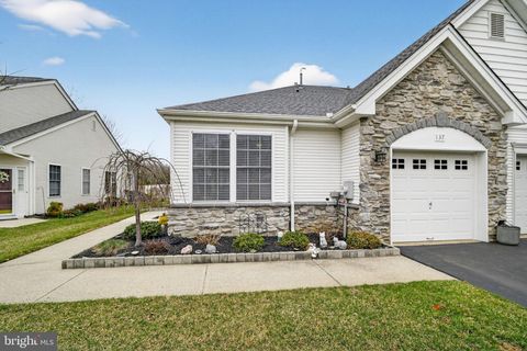 Townhouse For Sale - 137 Burholme Drive<br/> Mercer County, HAMILTON, NJ 08691