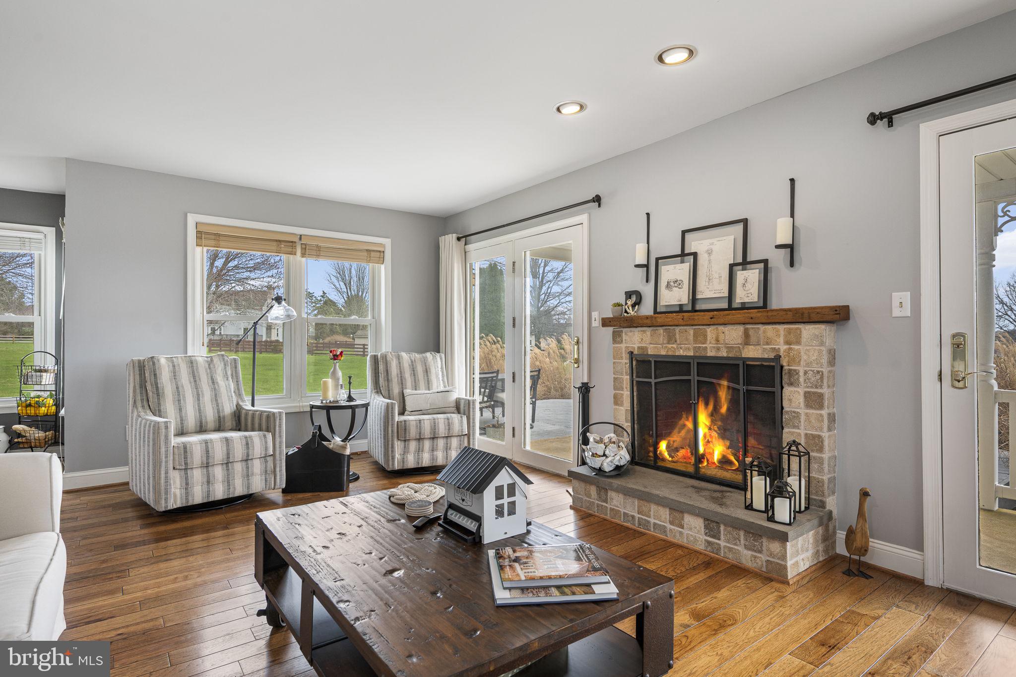 LAKEVIEW - Residential