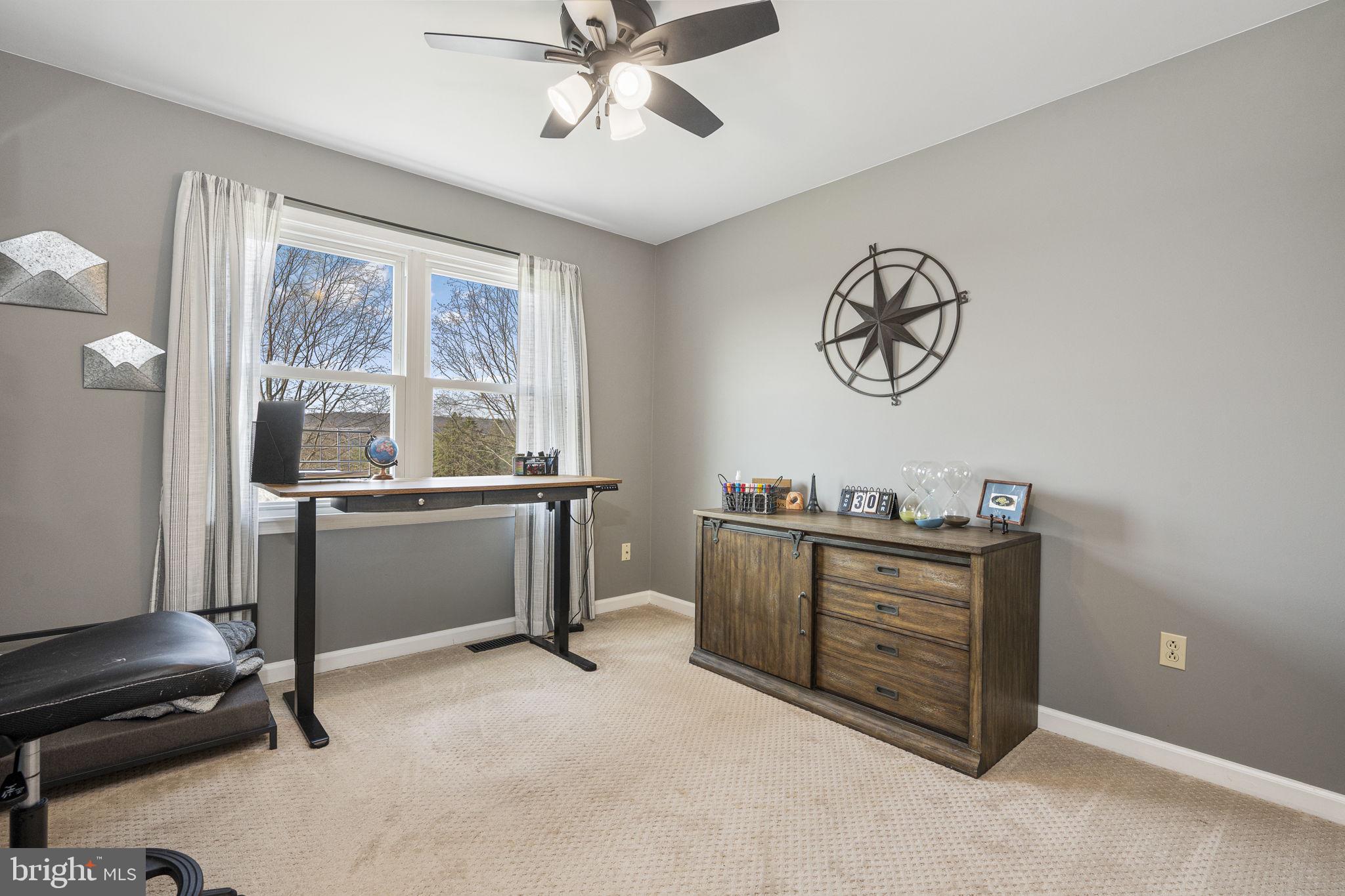 LAKEVIEW - Residential