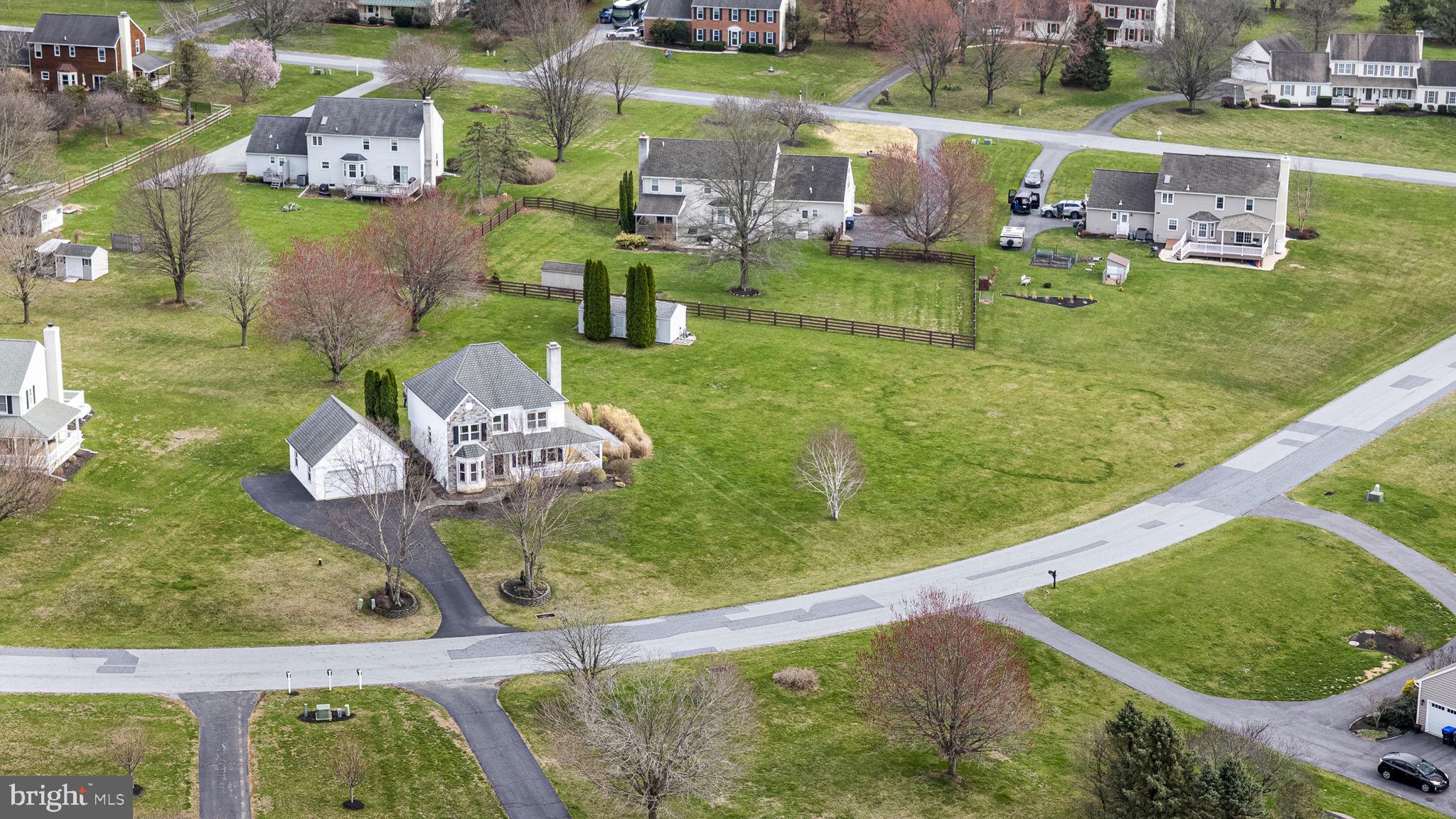 LAKEVIEW - Residential