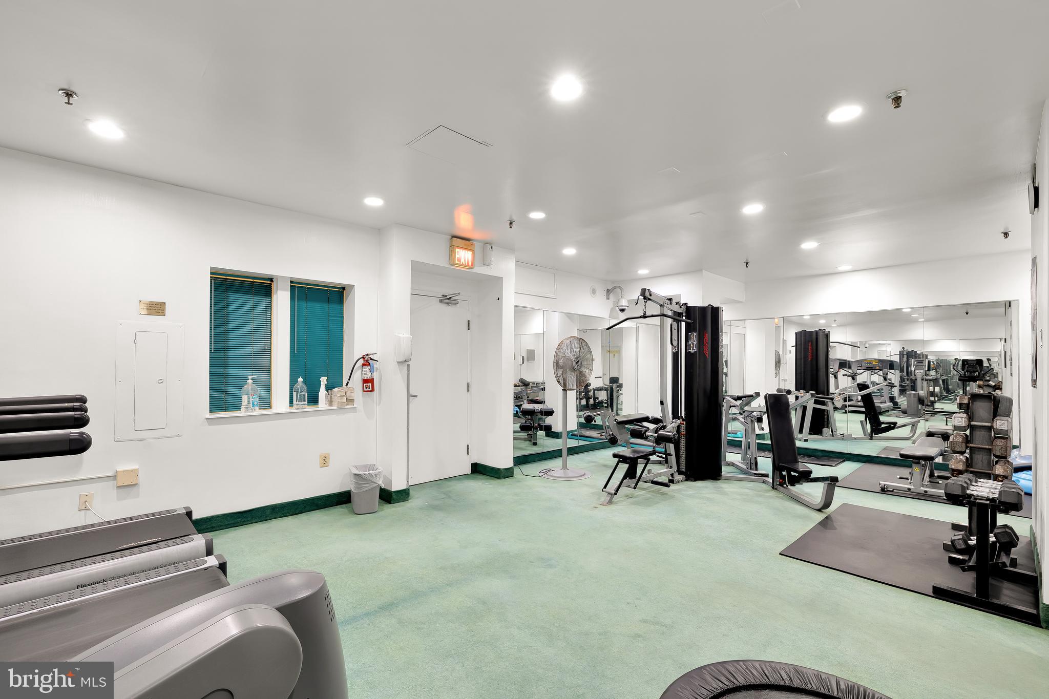 SENTINEL OF LANDMARK - Residential