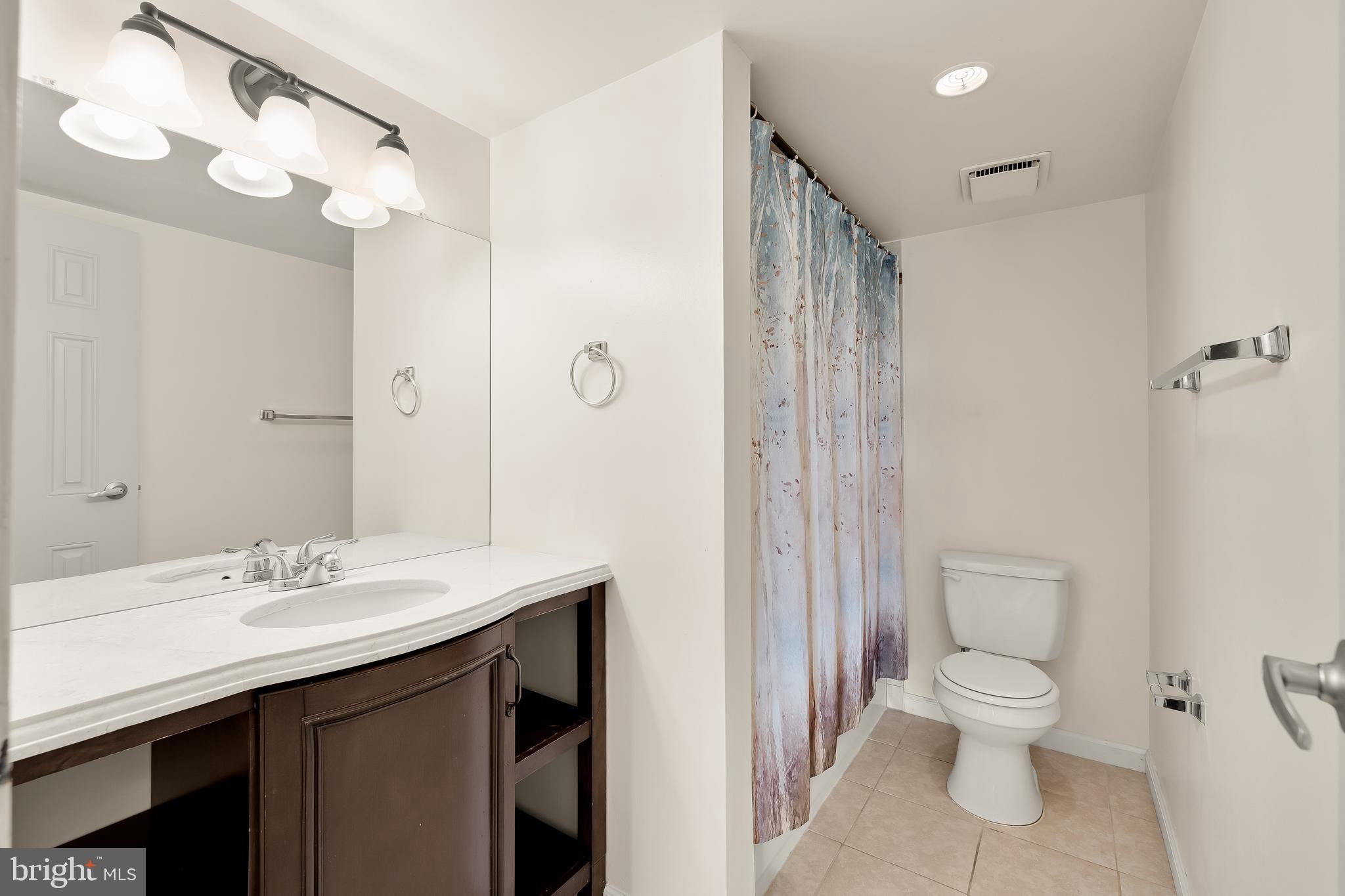 SENTINEL OF LANDMARK - Residential