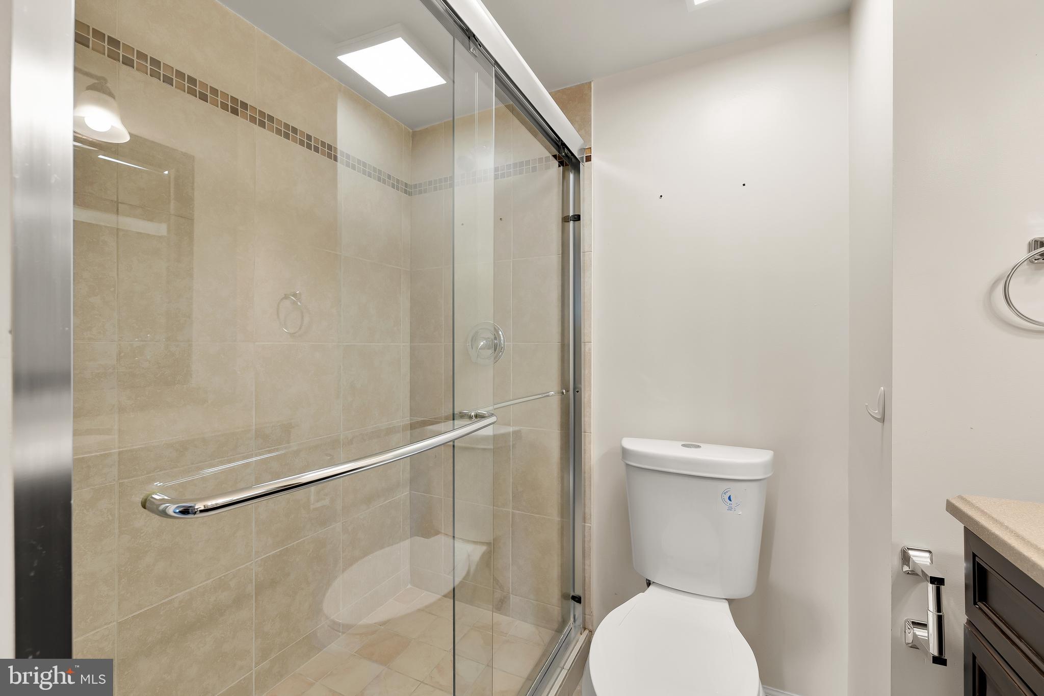 SENTINEL OF LANDMARK - Residential