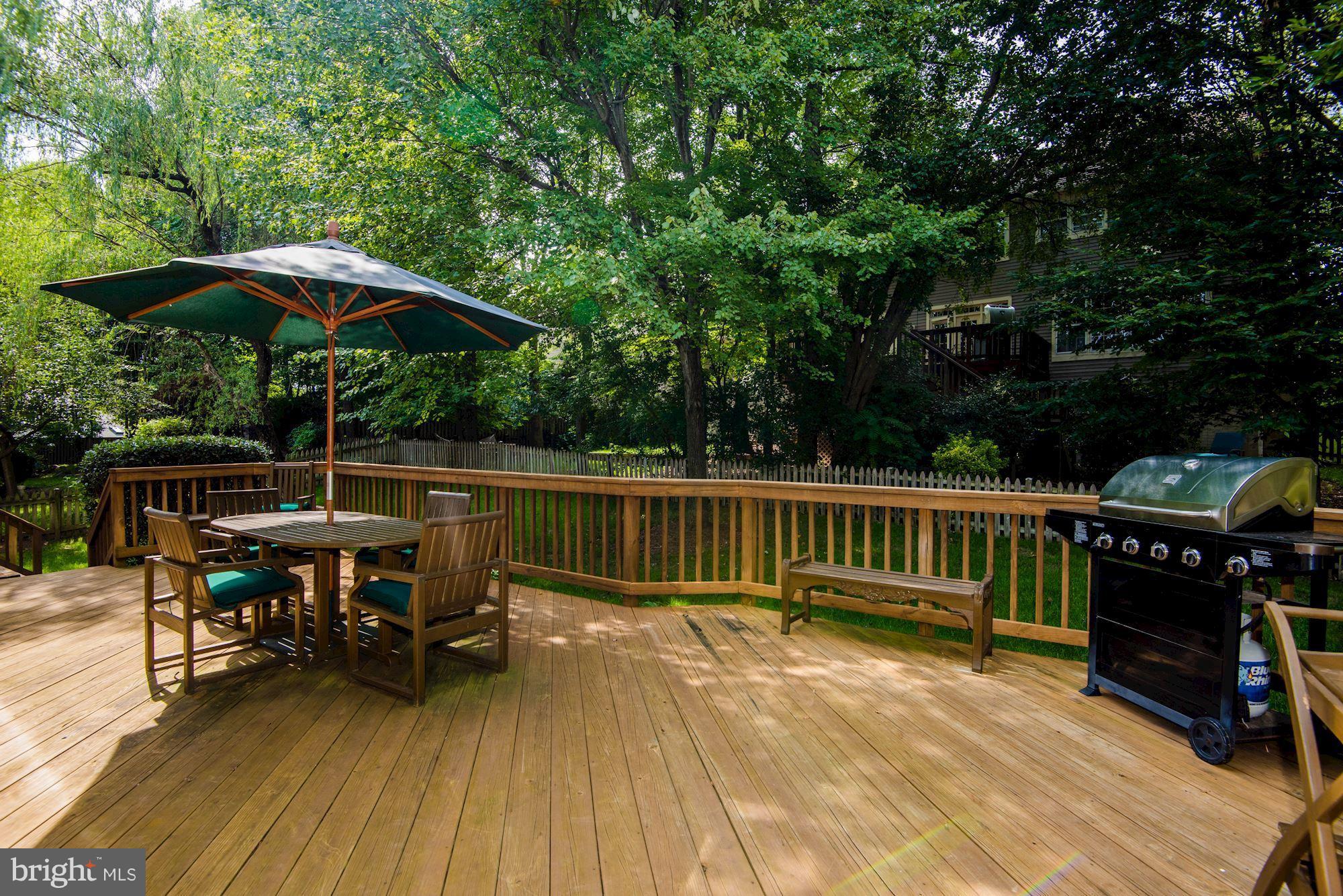 LITTLE ROCKY RUN - Residential