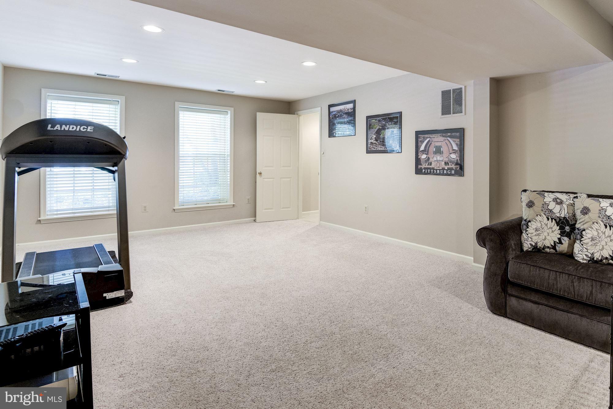 LITTLE ROCKY RUN - Residential