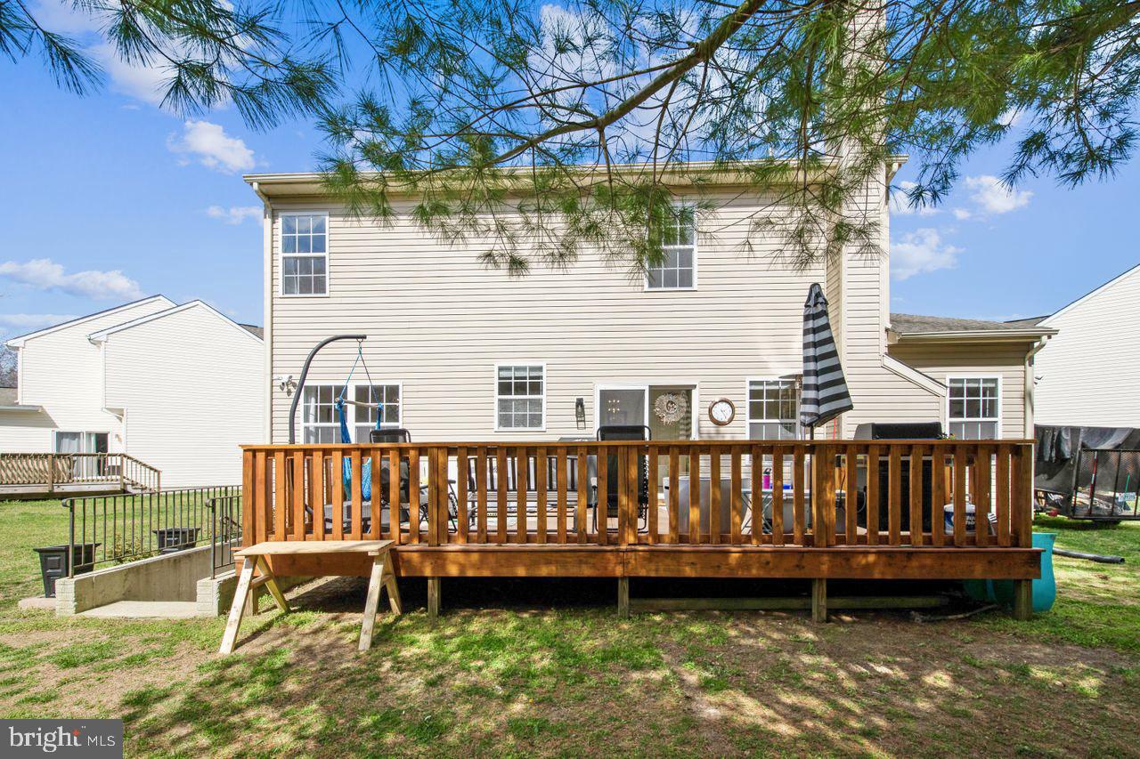 HARBOR POINTE - Residential