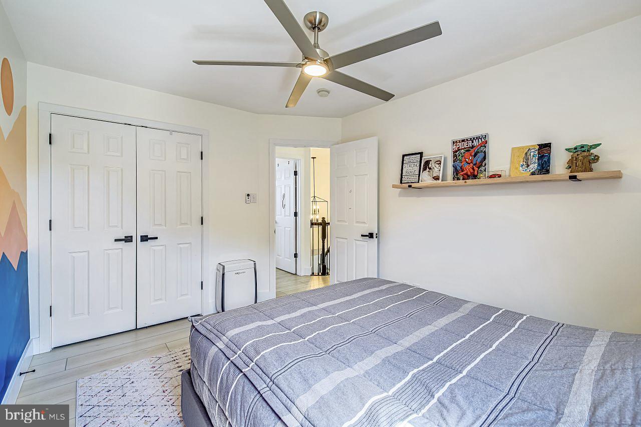 HARBOR POINTE - Residential