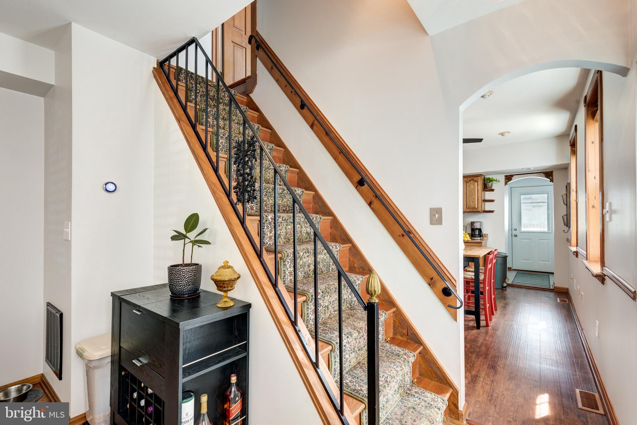 LOCUST POINT - Residential