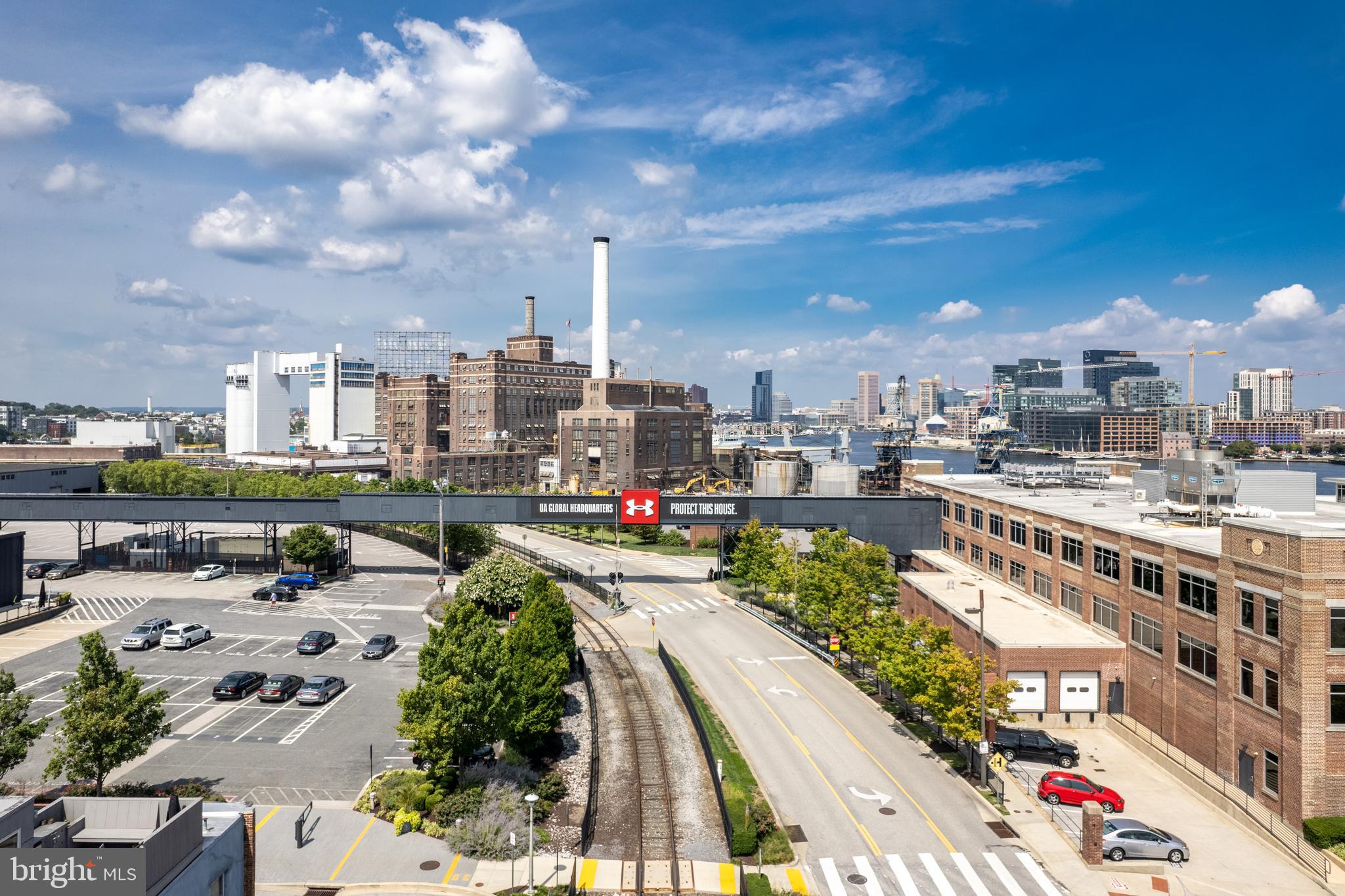LOCUST POINT - Residential