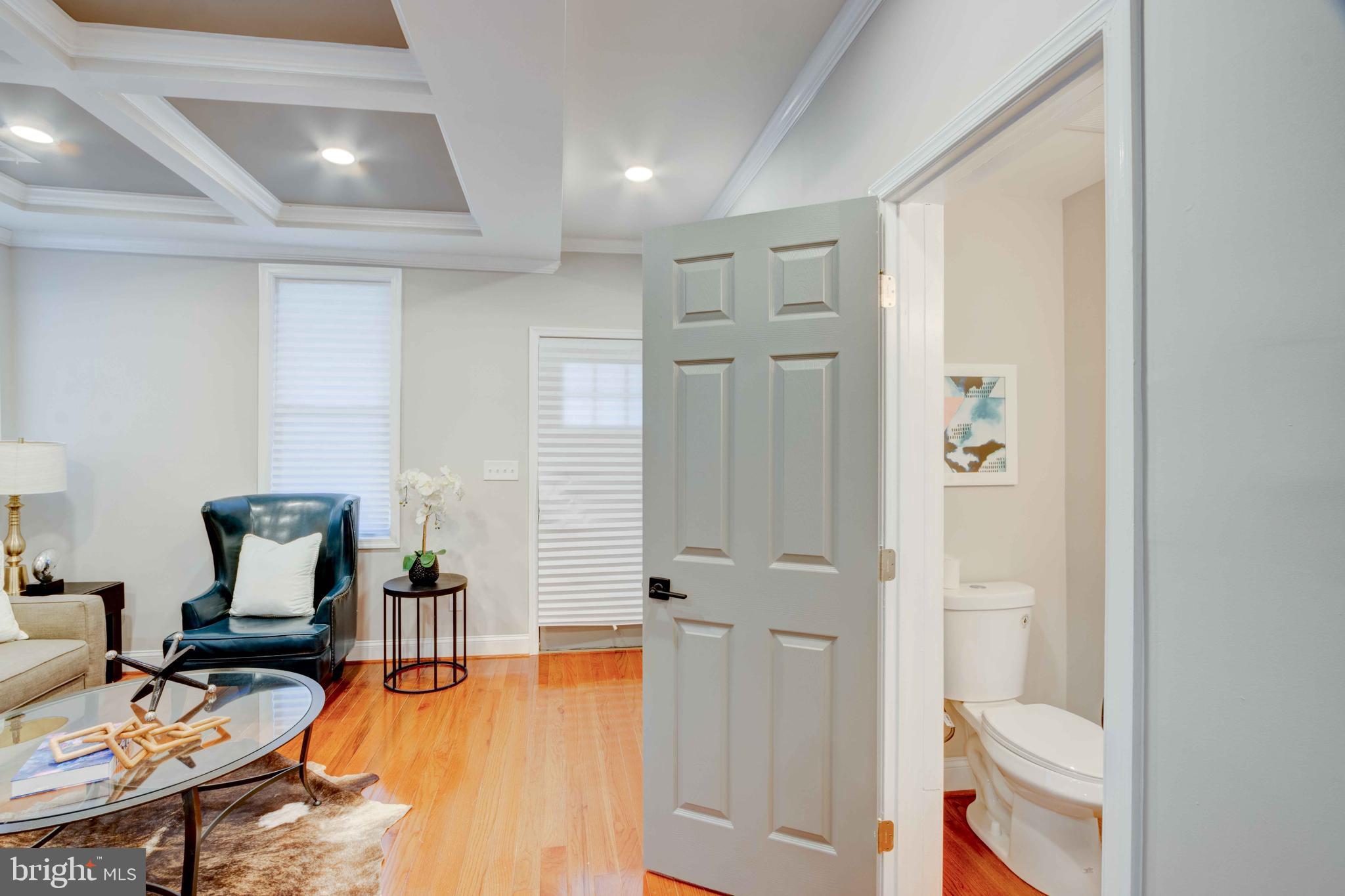 HOWARD PARK - Residential