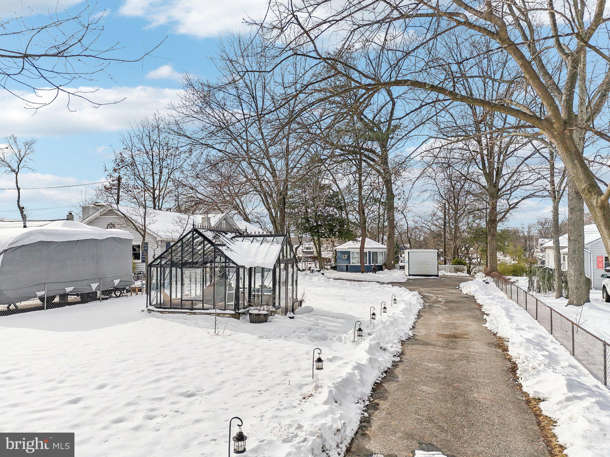 GREENLAND BEACH - Residential