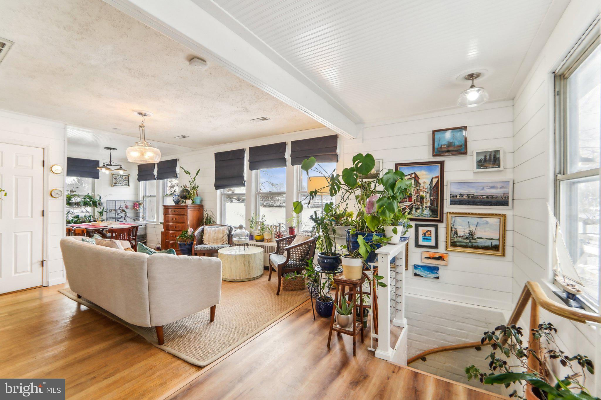 GREENLAND BEACH - Residential