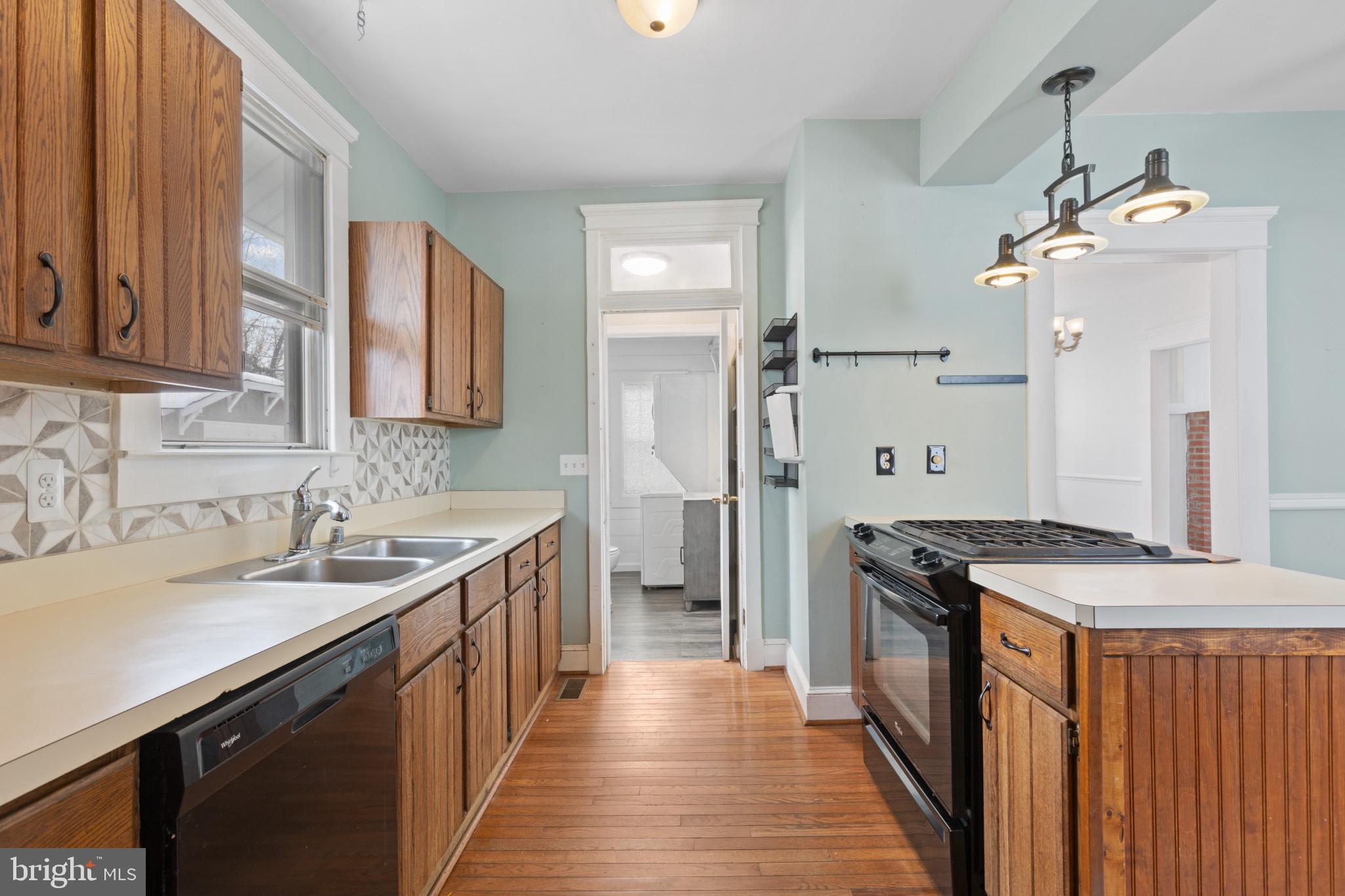 NORTH HARFORD ROAD - Residential