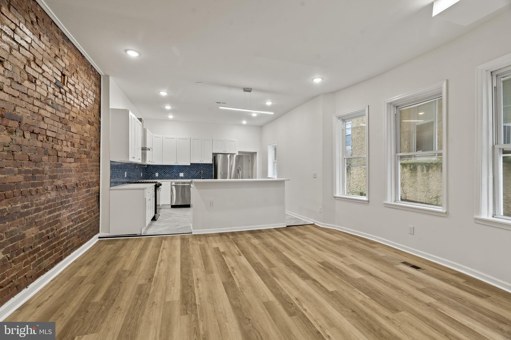 GERMANTOWN - Residential