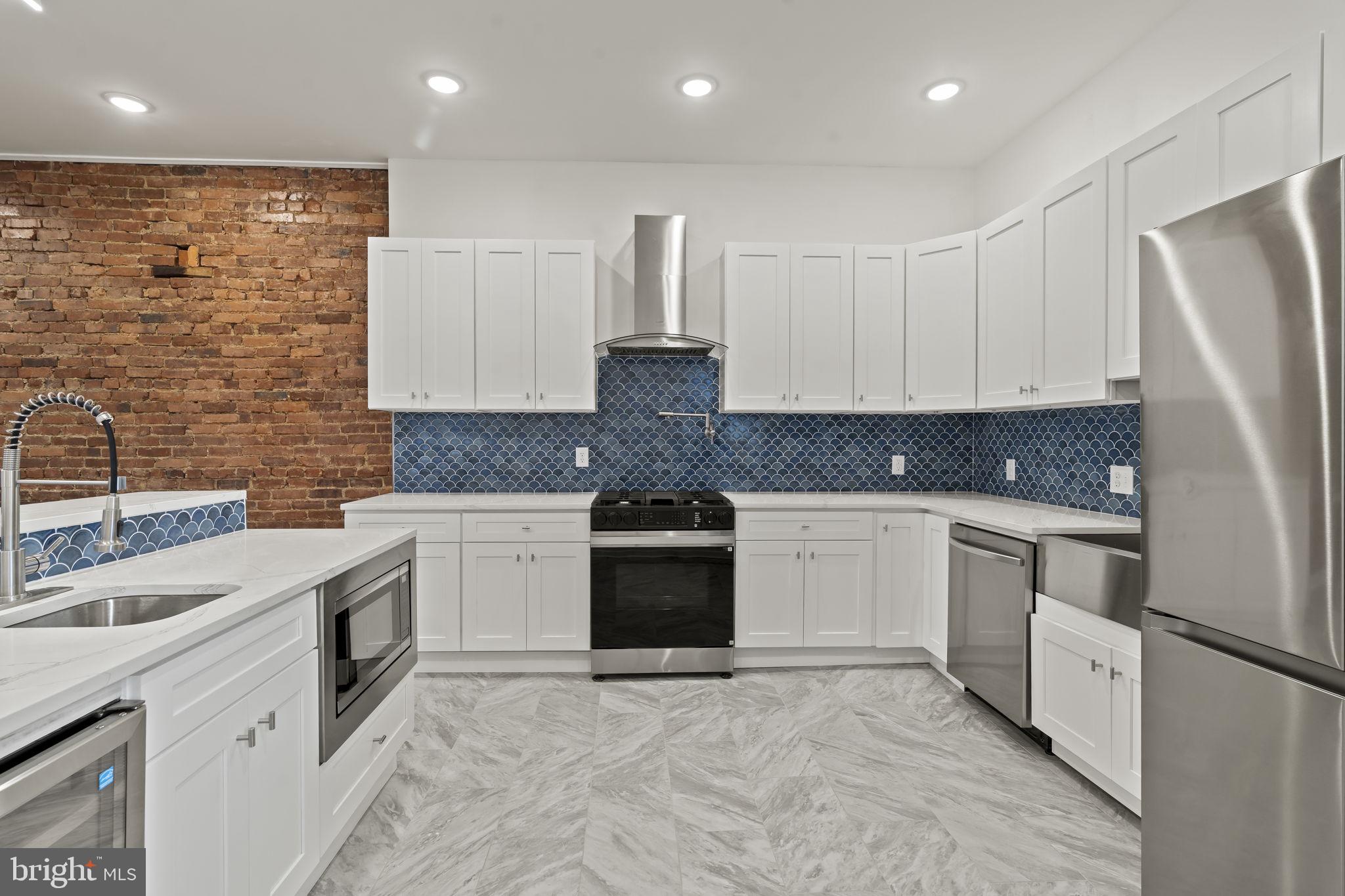 GERMANTOWN - Residential