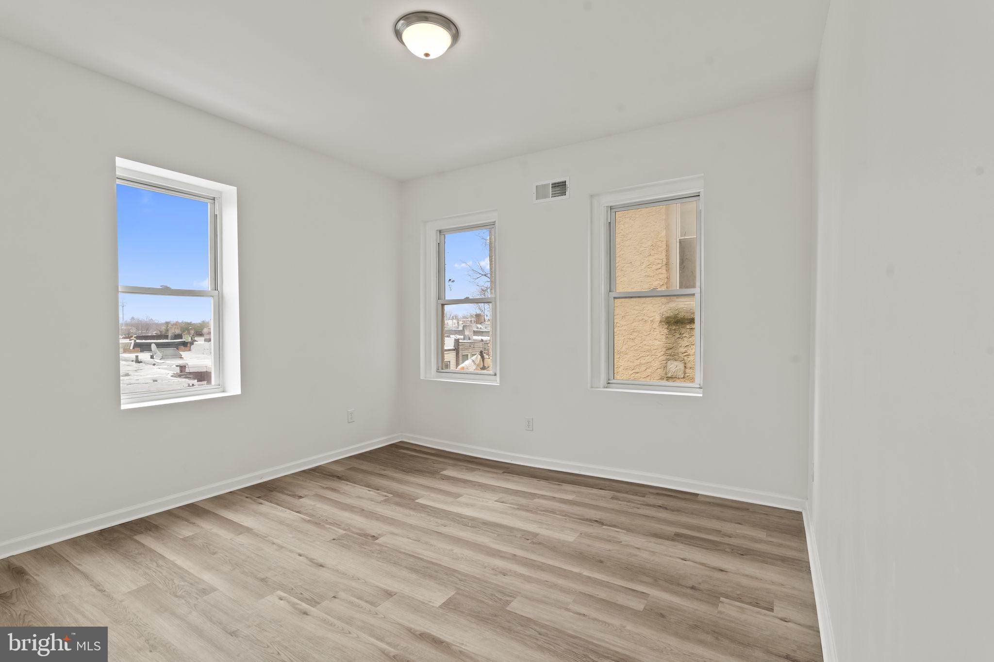 GERMANTOWN - Residential