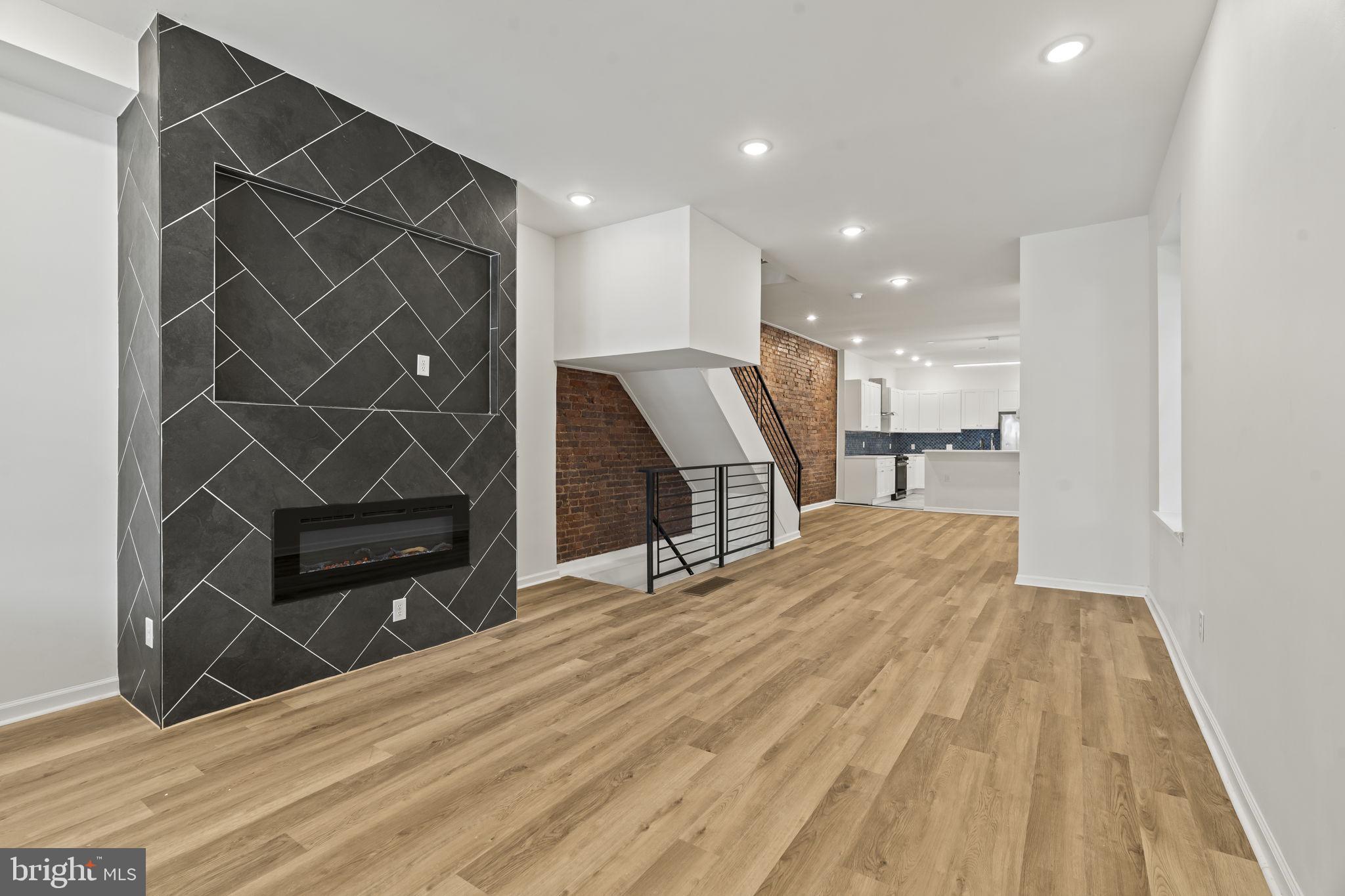 GERMANTOWN - Residential