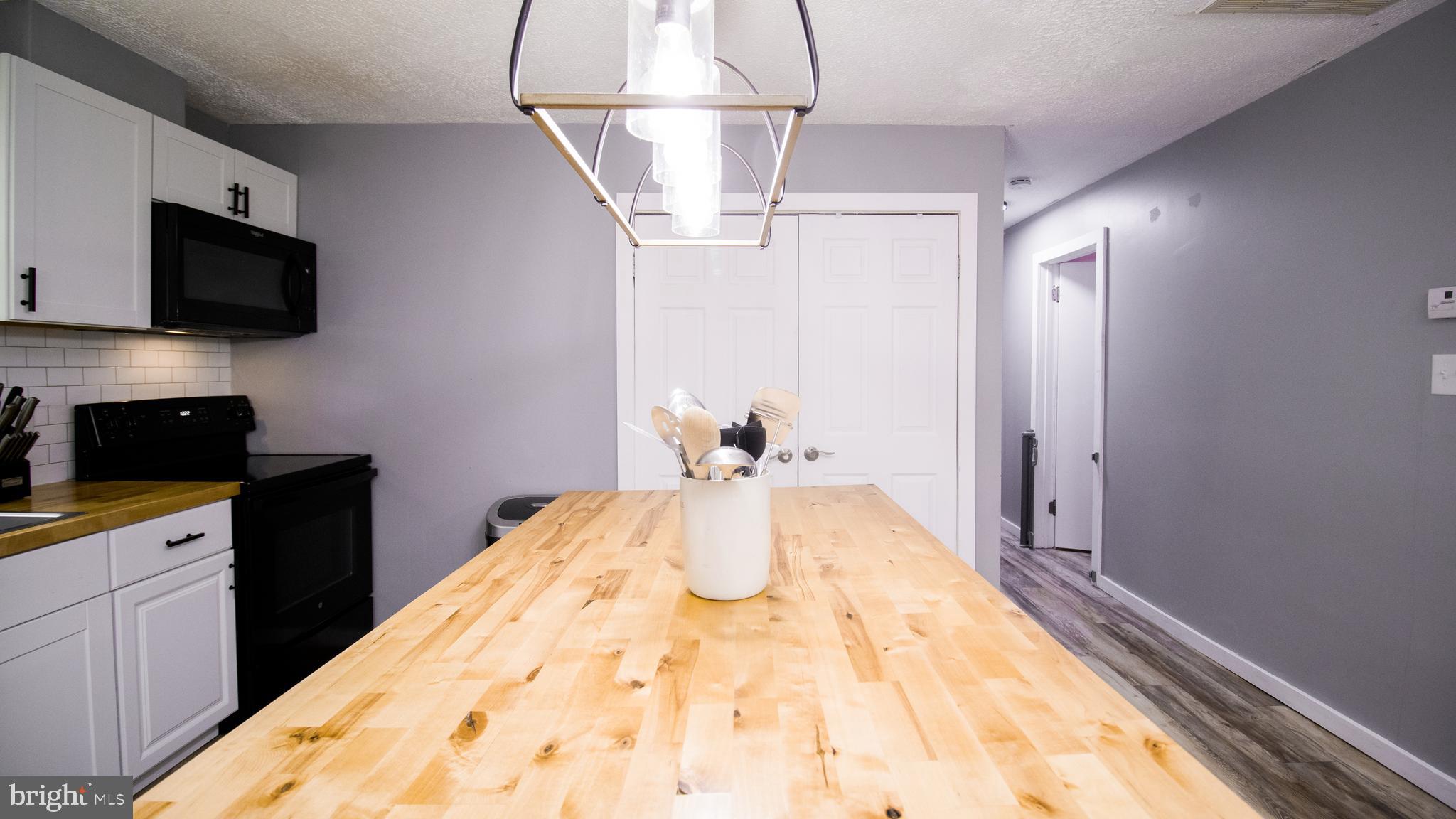 WHITE SANDS - Residential